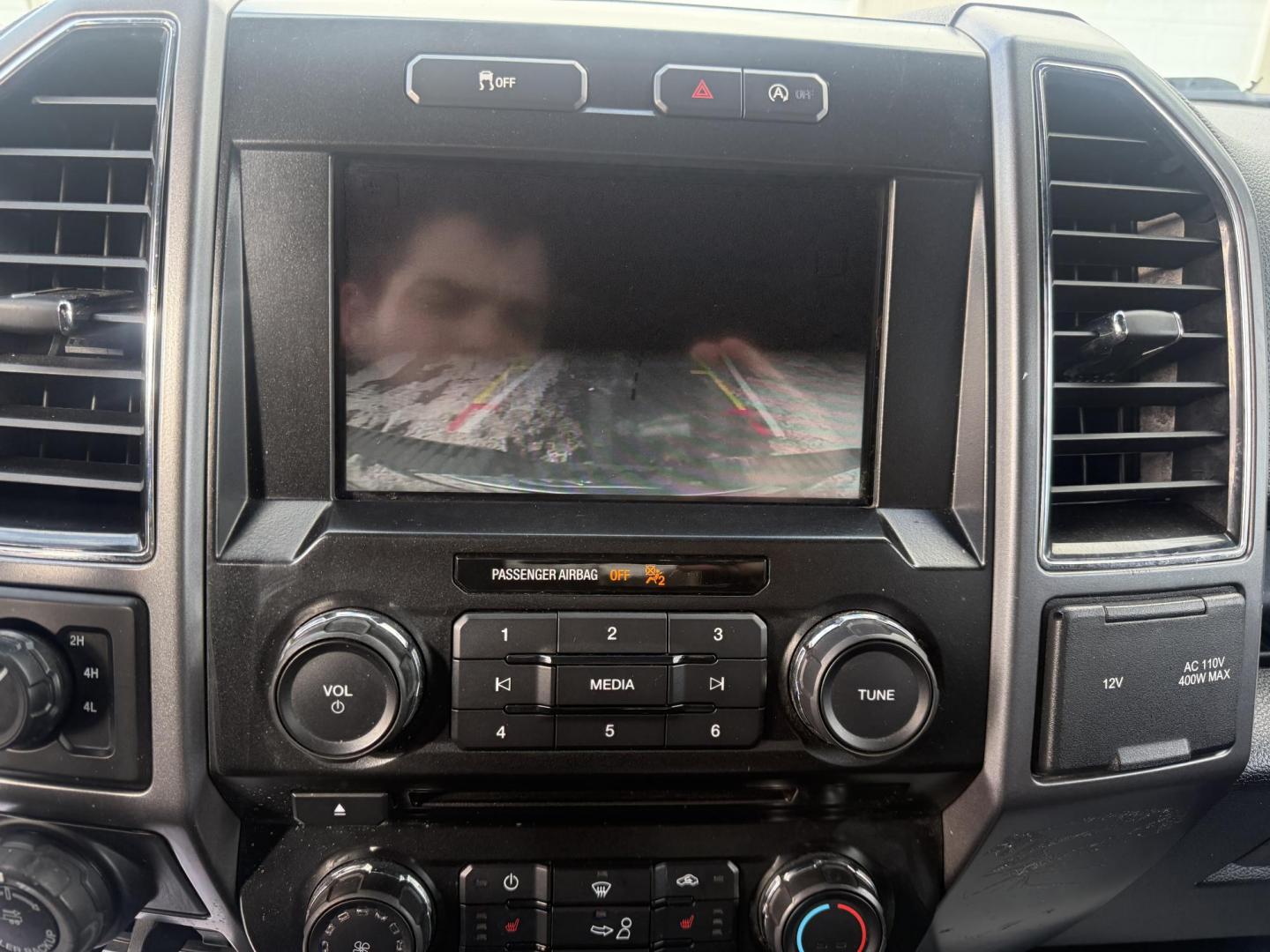 2017 Gray /Black Ford F-150 XLT SuperCrew 5.5-ft. Bed 4WD (1FTEW1EG1HF) with an 3.5L V6 Twin TURBO engine, Automatic transmission, located at 547 E. Main St., Orwell, OH, 44076, (440) 437-5893, 41.535435, -80.847855 - 2017 Ford F-150 XLT Crew Cab 4WD – Power, Capability, and Advanced Technology for Work and Play Conquer any job or adventure with this rugged 2017 Ford F-150 XLT Crew Cab 4WD. Equipped with a powerful 3.5L Twin Turbo EcoBoost V6 engine and a 10-speed automatic transmission, this truck delivers - Photo#13