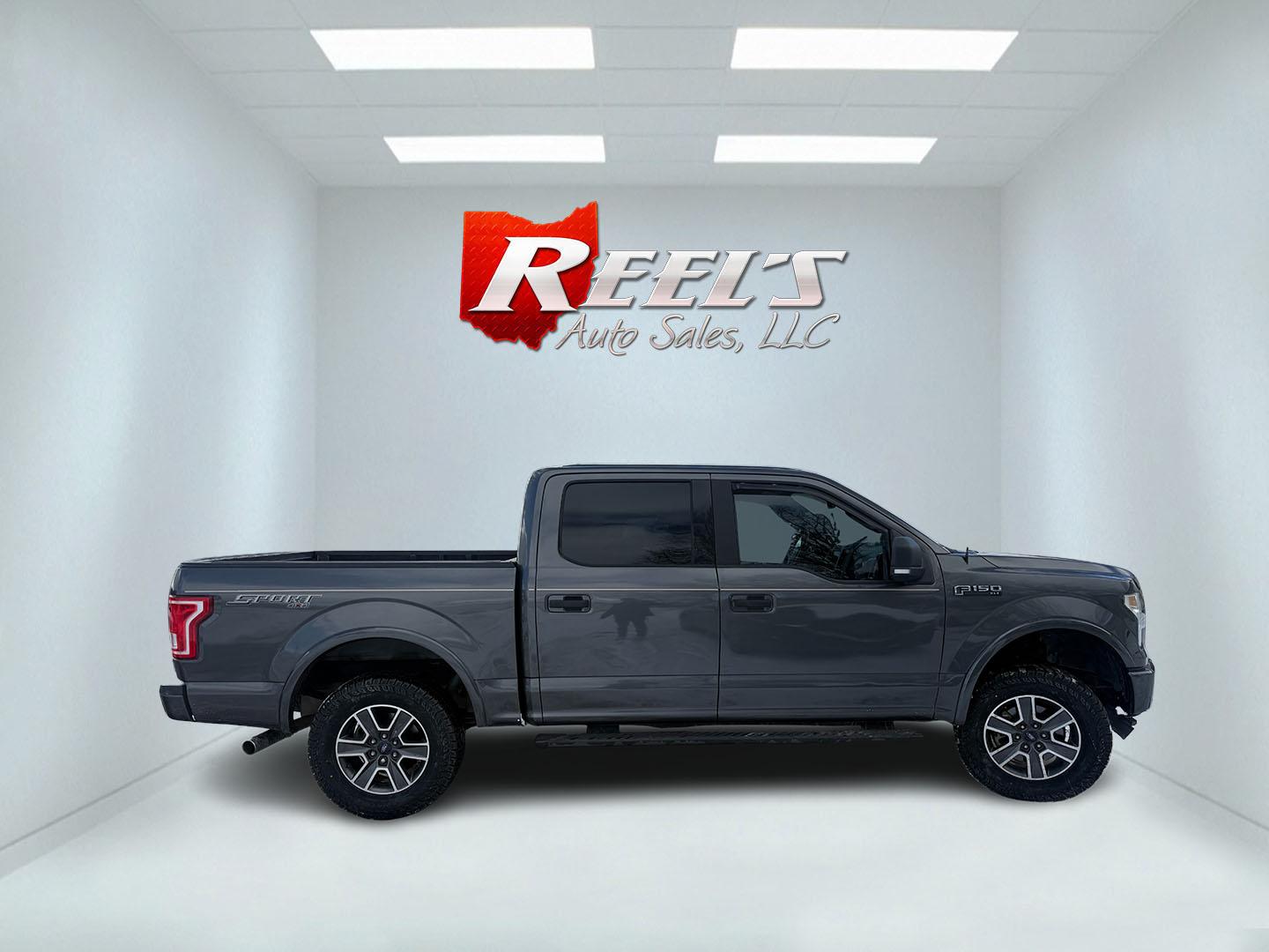 2017 Gray /Black Ford F-150 XLT SuperCrew 5.5-ft. Bed 4WD (1FTEW1EG1HF) with an 3.5L V6 Twin TURBO engine, Automatic transmission, located at 547 E. Main St., Orwell, OH, 44076, (440) 437-5893, 41.535435, -80.847855 - 2017 Ford F-150 XLT Crew Cab 4WD – Power, Capability, and Advanced Technology for Work and Play Conquer any job or adventure with this rugged 2017 Ford F-150 XLT Crew Cab 4WD. Equipped with a powerful 3.5L Twin Turbo EcoBoost V6 engine and a 10-speed automatic transmission, this truck delivers - Photo#21