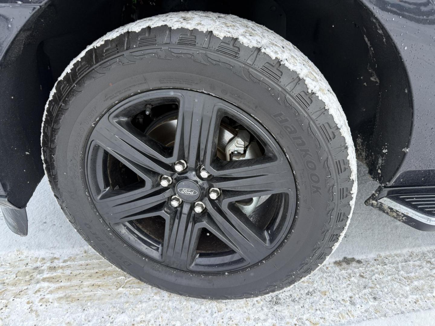 2021 Black /Black Ford Expedition MAX XLT 4WD (1FMJK1JT7ME) with an 3.5L V6 DOHC 24V TWIN TURBO engine, Automatic transmission, located at 547 E. Main St., Orwell, OH, 44076, (440) 437-5893, 41.535435, -80.847855 - 2021 Ford Expedition Max XLT 4WD – Spacious, Powerful, and Loaded with Advanced Technology Experience the ultimate in family comfort and capability with this 2021 Ford Expedition Max XLT 4WD. Powered by a robust 3.5L Twin Turbo EcoBoost V6 engine and a smooth 10-speed automatic transmission, th - Photo#28