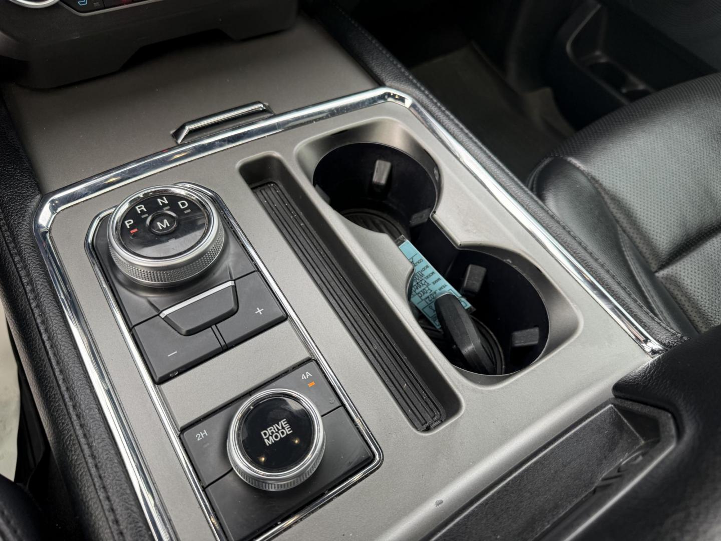 2021 Black /Black Ford Expedition MAX XLT 4WD (1FMJK1JT7ME) with an 3.5L V6 DOHC 24V TWIN TURBO engine, Automatic transmission, located at 547 E. Main St., Orwell, OH, 44076, (440) 437-5893, 41.535435, -80.847855 - 2021 Ford Expedition Max XLT 4WD – Spacious, Powerful, and Loaded with Advanced Technology Experience the ultimate in family comfort and capability with this 2021 Ford Expedition Max XLT 4WD. Powered by a robust 3.5L Twin Turbo EcoBoost V6 engine and a smooth 10-speed automatic transmission, th - Photo#36