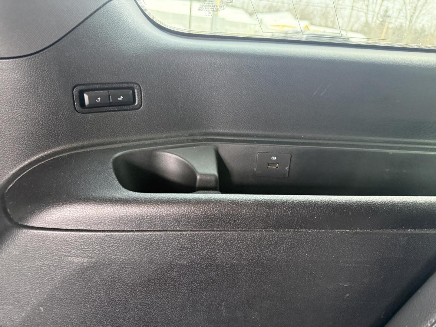 2021 Black /Black Ford Expedition MAX XLT 4WD (1FMJK1JT7ME) with an 3.5L V6 DOHC 24V TWIN TURBO engine, Automatic transmission, located at 547 E. Main St., Orwell, OH, 44076, (440) 437-5893, 41.535435, -80.847855 - 2021 Ford Expedition Max XLT 4WD – Spacious, Powerful, and Loaded with Advanced Technology Experience the ultimate in family comfort and capability with this 2021 Ford Expedition Max XLT 4WD. Powered by a robust 3.5L Twin Turbo EcoBoost V6 engine and a smooth 10-speed automatic transmission, th - Photo#44