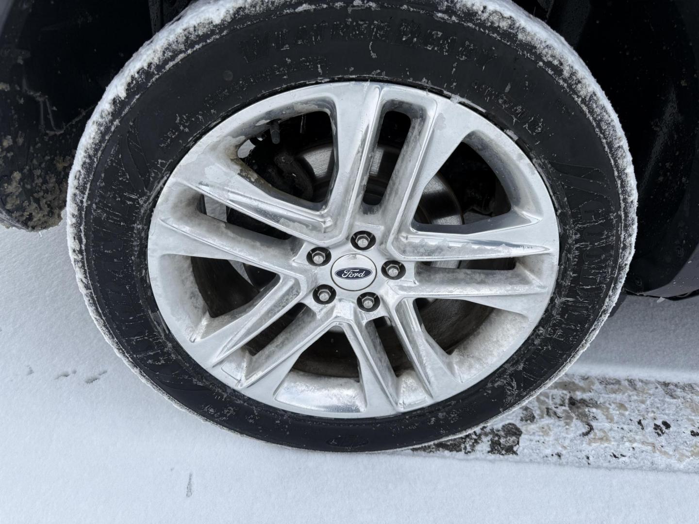 2017 White /Black Ford Explorer Limited 4WD (1FM5K8F8XHG) with an 3.5L V6 DOHC 24V engine, Automatic transmission, located at 11115 Chardon Rd. , Chardon, OH, 44024, (440) 214-9705, 41.580246, -81.241943 - 2017 Ford Explorer Limited 4WD – Luxurious Comfort, Advanced Safety, and Versatile Performance Experience the perfect combination of sophistication and capability with this 2017 Ford Explorer Limited 4WD. Powered by a responsive 3.5L V6 engine and a smooth 6-speed automatic transmission, it del - Photo#26