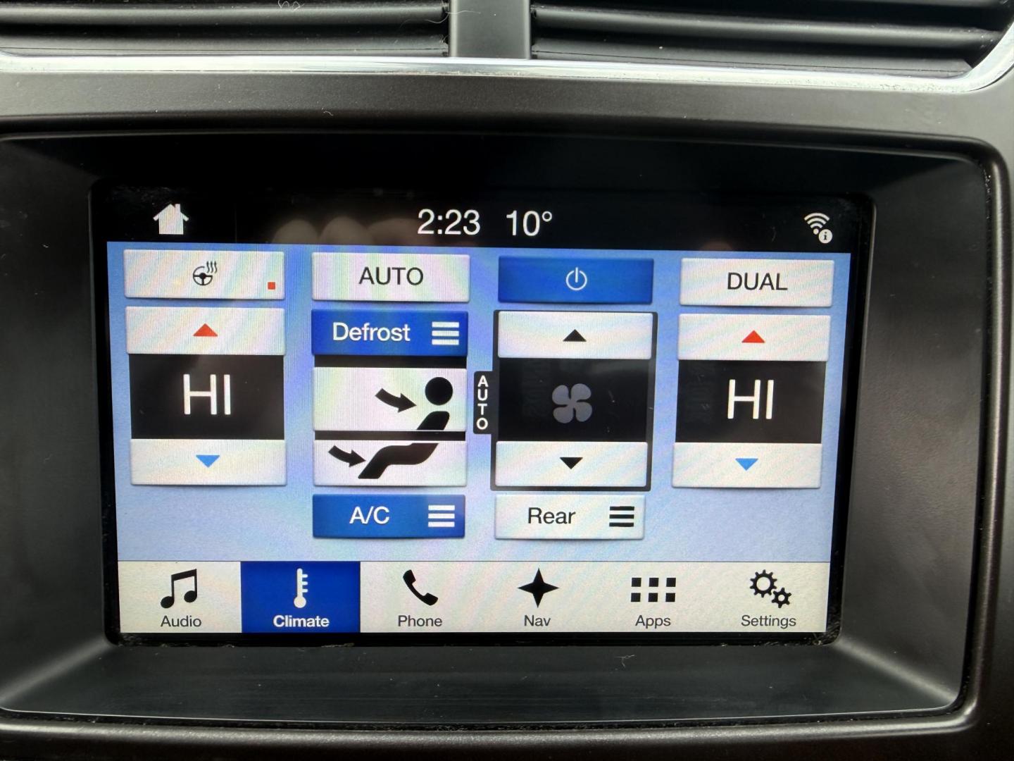 2017 White /Black Ford Explorer Limited 4WD (1FM5K8F8XHG) with an 3.5L V6 DOHC 24V engine, Automatic transmission, located at 11115 Chardon Rd. , Chardon, OH, 44024, (440) 214-9705, 41.580246, -81.241943 - 2017 Ford Explorer Limited 4WD – Luxurious Comfort, Advanced Safety, and Versatile Performance Experience the perfect combination of sophistication and capability with this 2017 Ford Explorer Limited 4WD. Powered by a responsive 3.5L V6 engine and a smooth 6-speed automatic transmission, it del - Photo#11