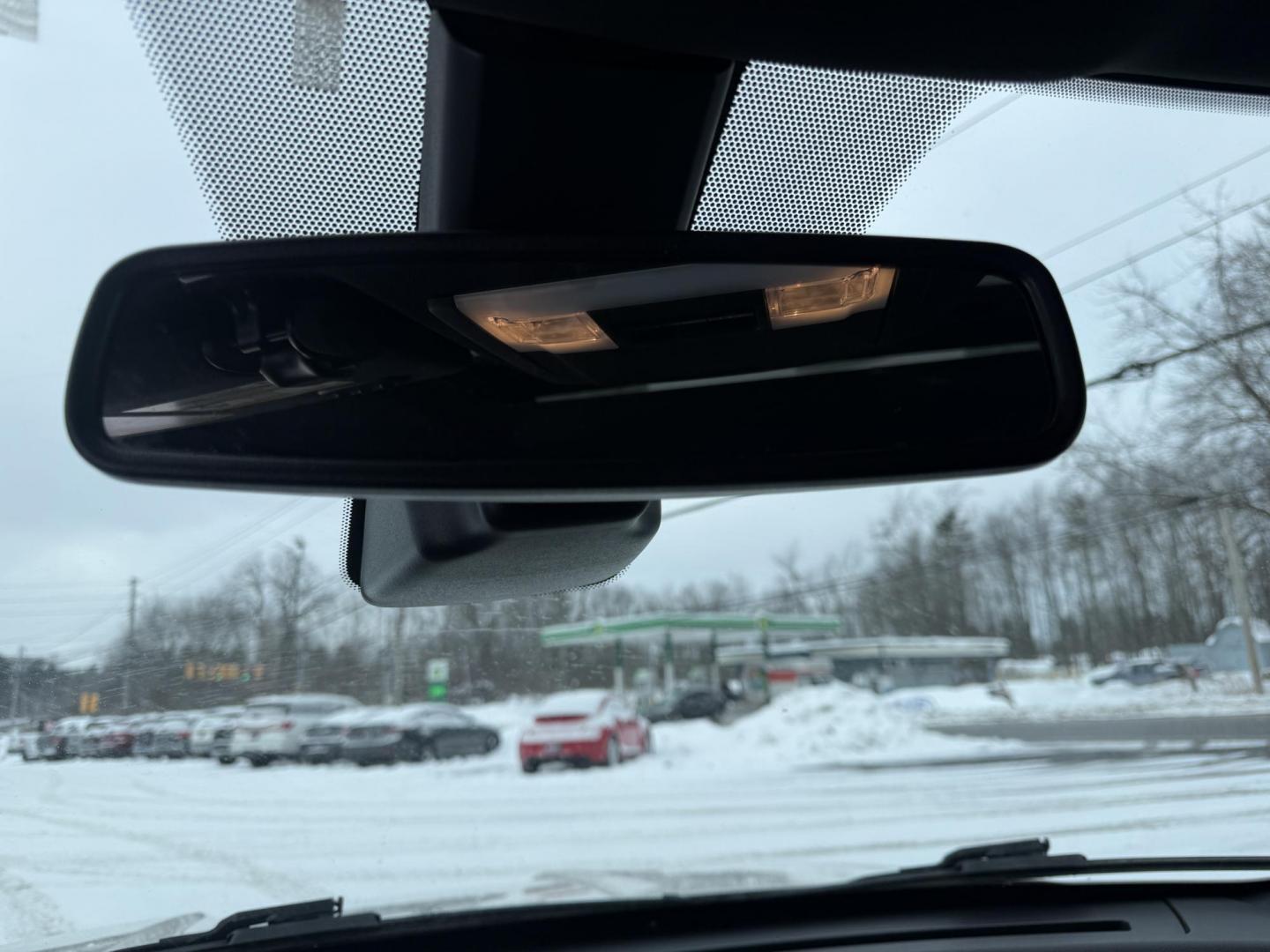 2017 White /Black Ford Explorer Limited 4WD (1FM5K8F8XHG) with an 3.5L V6 DOHC 24V engine, Automatic transmission, located at 11115 Chardon Rd. , Chardon, OH, 44024, (440) 214-9705, 41.580246, -81.241943 - 2017 Ford Explorer Limited 4WD – Luxurious Comfort, Advanced Safety, and Versatile Performance Experience the perfect combination of sophistication and capability with this 2017 Ford Explorer Limited 4WD. Powered by a responsive 3.5L V6 engine and a smooth 6-speed automatic transmission, it del - Photo#41