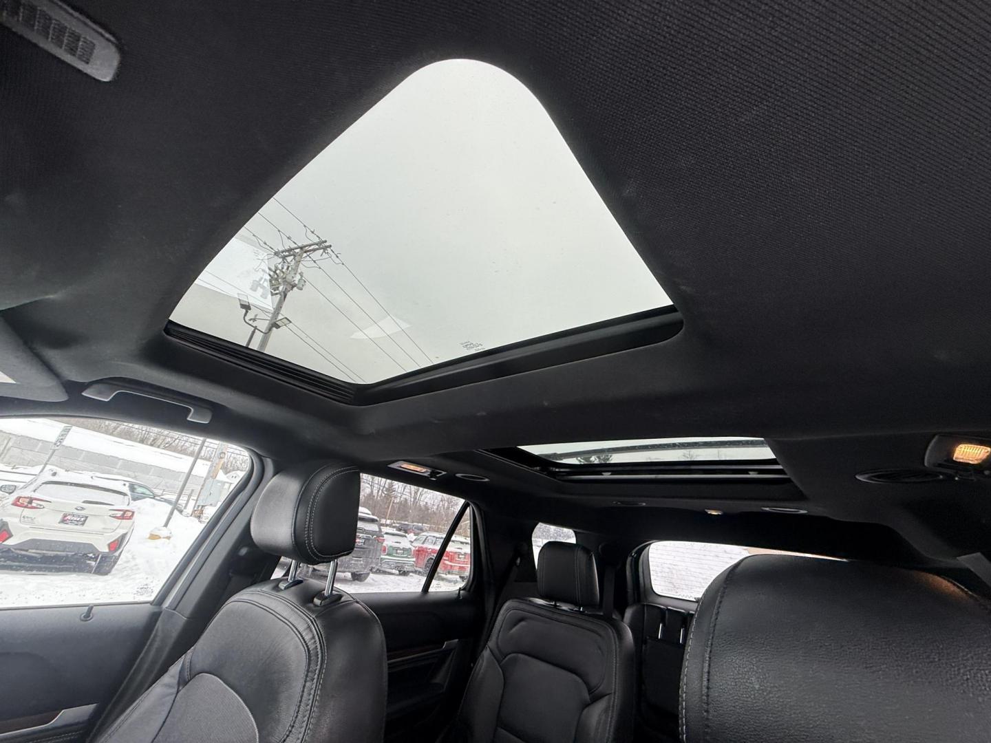 2017 White /Black Ford Explorer Limited 4WD (1FM5K8F8XHG) with an 3.5L V6 DOHC 24V engine, Automatic transmission, located at 11115 Chardon Rd. , Chardon, OH, 44024, (440) 214-9705, 41.580246, -81.241943 - 2017 Ford Explorer Limited 4WD – Luxurious Comfort, Advanced Safety, and Versatile Performance Experience the perfect combination of sophistication and capability with this 2017 Ford Explorer Limited 4WD. Powered by a responsive 3.5L V6 engine and a smooth 6-speed automatic transmission, it del - Photo#19