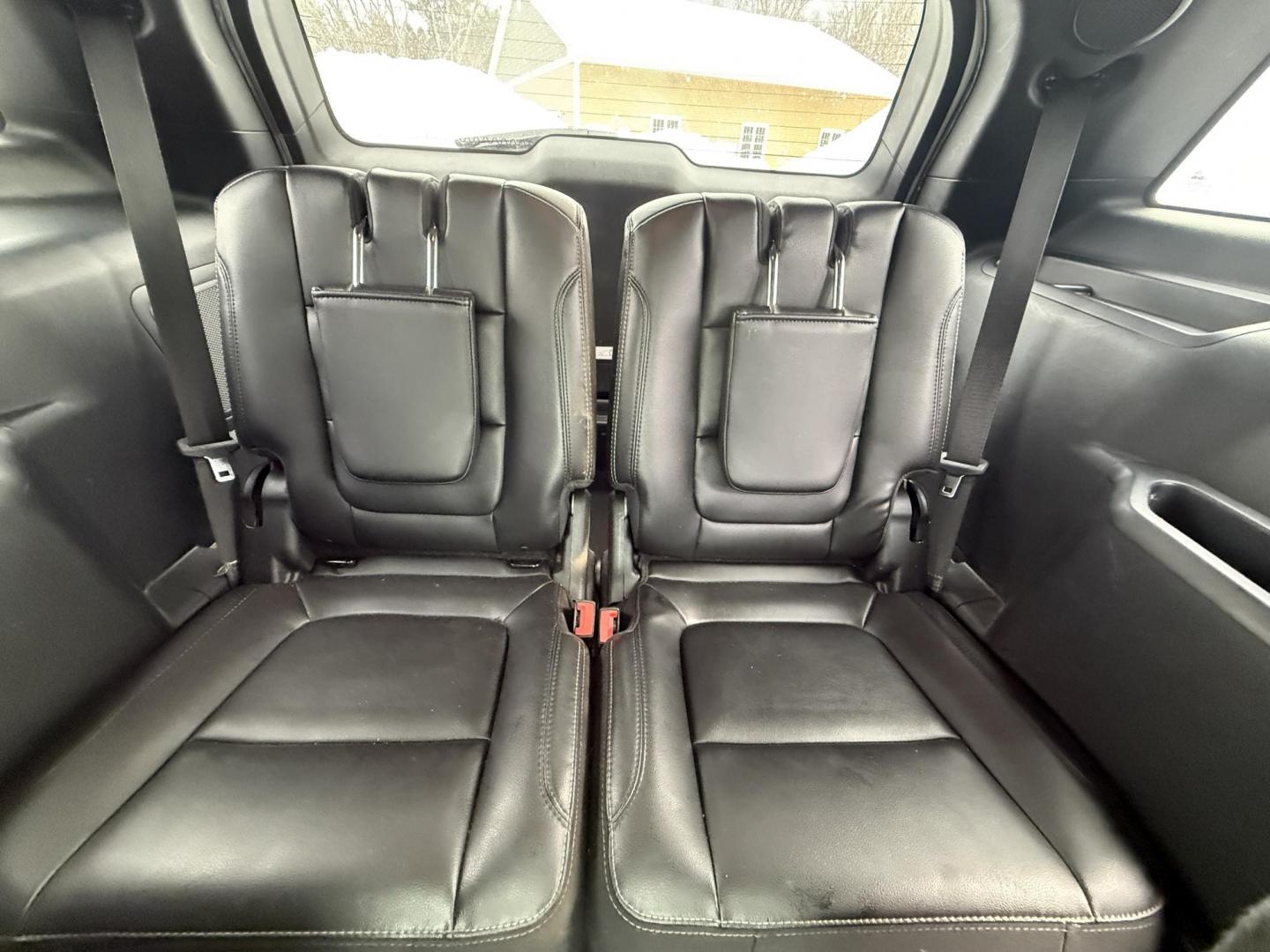 2017 White /Black Ford Explorer Limited 4WD (1FM5K8F8XHG) with an 3.5L V6 DOHC 24V engine, Automatic transmission, located at 11115 Chardon Rd. , Chardon, OH, 44024, (440) 214-9705, 41.580246, -81.241943 - 2017 Ford Explorer Limited 4WD – Luxurious Comfort, Advanced Safety, and Versatile Performance Experience the perfect combination of sophistication and capability with this 2017 Ford Explorer Limited 4WD. Powered by a responsive 3.5L V6 engine and a smooth 6-speed automatic transmission, it del - Photo#22