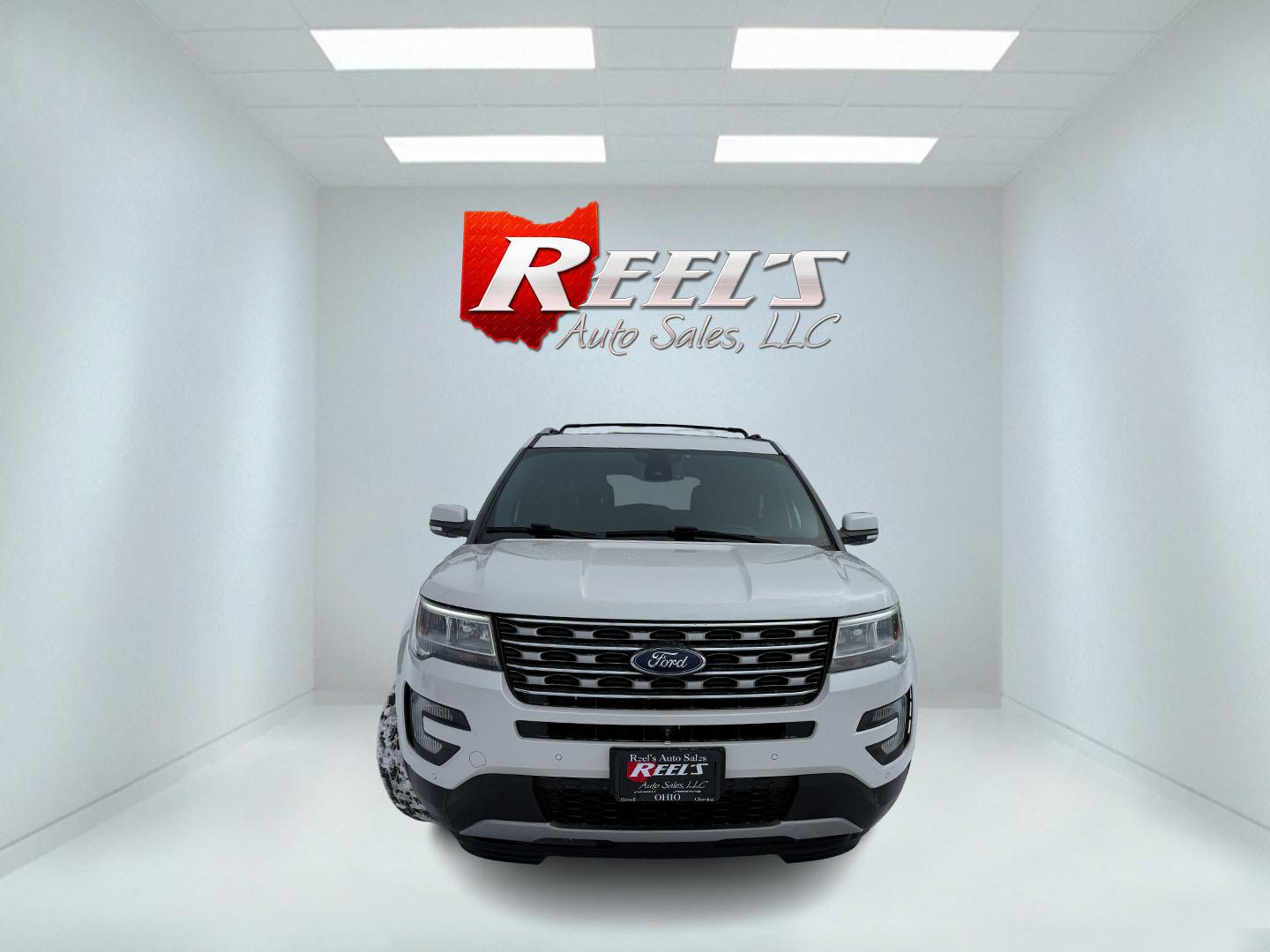 2017 White /Black Ford Explorer Limited 4WD (1FM5K8F8XHG) with an 3.5L V6 DOHC 24V engine, Automatic transmission, located at 11115 Chardon Rd. , Chardon, OH, 44024, (440) 214-9705, 41.580246, -81.241943 - 2017 Ford Explorer Limited 4WD – Luxurious Comfort, Advanced Safety, and Versatile Performance Experience the perfect combination of sophistication and capability with this 2017 Ford Explorer Limited 4WD. Powered by a responsive 3.5L V6 engine and a smooth 6-speed automatic transmission, it del - Photo#1