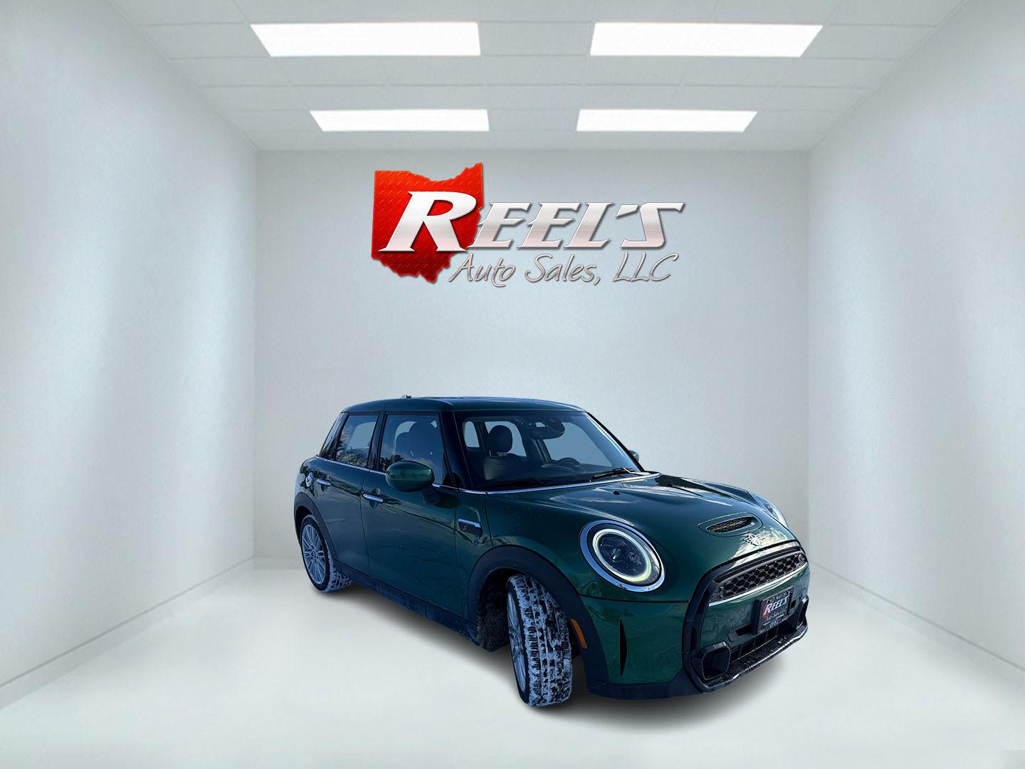 2023 Green /Black Mini Hardtop Cooper S 4 Door (WMW53DK08P2) with an 2.0L I4 DOHC 16V Turbo engine, Automatic transmission, located at 11115 Chardon Rd. , Chardon, OH, 44024, (440) 214-9705, 41.580246, -81.241943 - 2023 Mini Cooper S 4 Door – Sporty Performance, Cutting-Edge Technology, and Iconic Style Turn heads and elevate your driving experience with this 2023 Mini Cooper S 4 Door. Powered by a responsive 2.0L I4 turbocharged engine and paired with a lightning-fast 7-speed dual clutch automatic transm - Photo#3