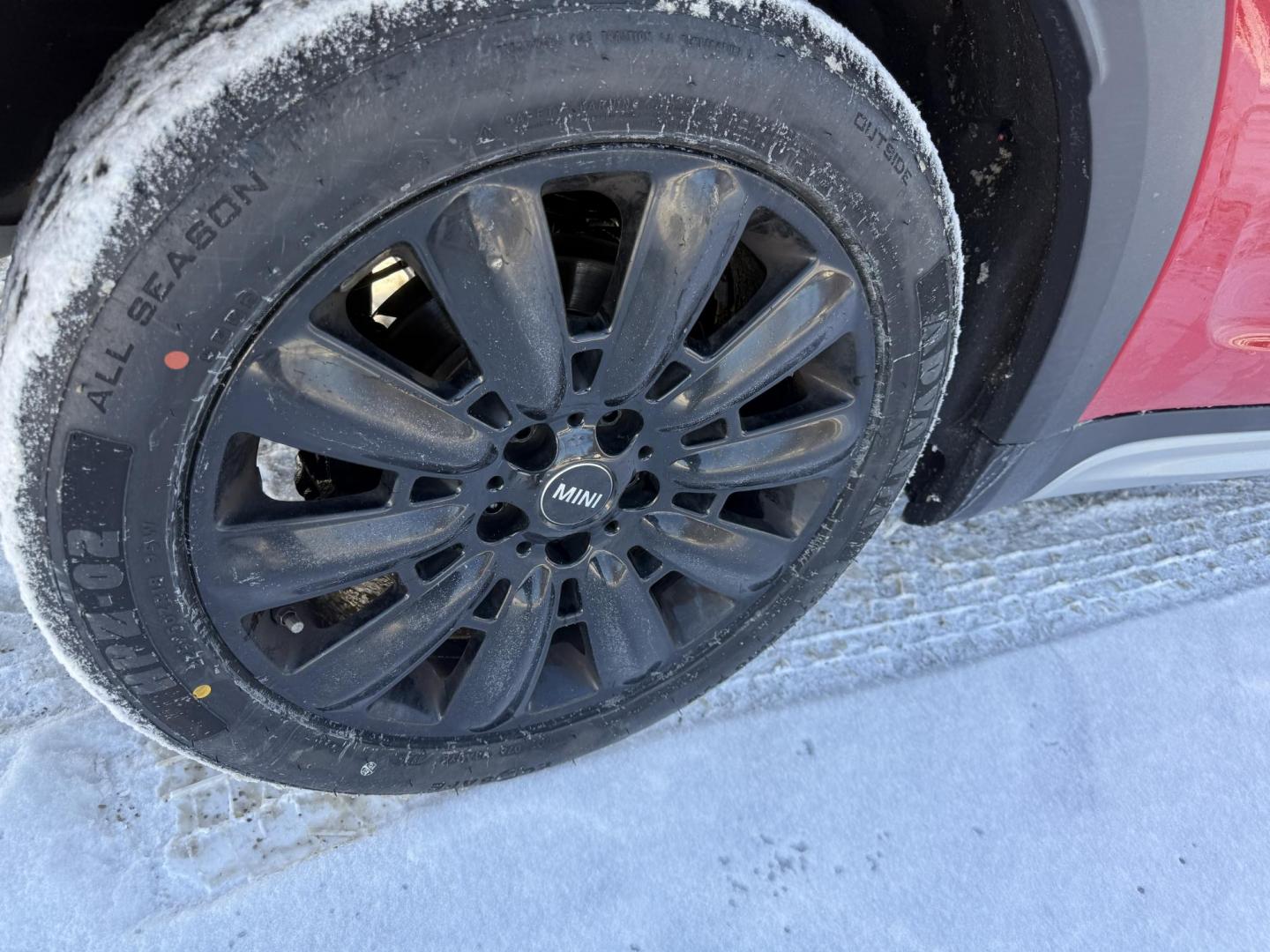 2019 Red /Black Mini Countryman S ALL4 (WMZYT5C57K3) with an 2.0L I4 DOHC 16V Turbo engine, Automatic transmission, located at 11115 Chardon Rd. , Chardon, OH, 44024, (440) 214-9705, 41.580246, -81.241943 - 2019 Mini Cooper Countryman S All 4 – Stylish, Efficient, and Packed with Advanced Safety Features Experience the perfect combination of sporty performance and everyday practicality with this 2019 Mini Cooper Countryman S All 4. Equipped with a lively 2.0L I4 turbocharged engine and an 8-speed - Photo#19