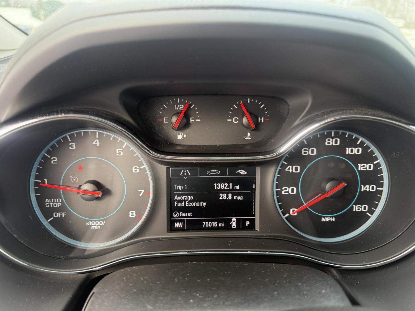 2017 Red /Black Chevrolet Cruze LT Auto (3G1BE5SM3HS) with an 1.4L I4 DOHC 16V TURBO engine, Automatic transmission, located at 547 E. Main St., Orwell, OH, 44076, (440) 437-5893, 41.535435, -80.847855 - Photo#7