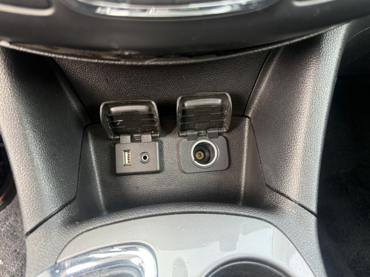 2017 Red /Black Chevrolet Cruze LT Auto (3G1BE5SM3HS) with an 1.4L I4 DOHC 16V TURBO engine, Automatic transmission, located at 547 E. Main St., Orwell, OH, 44076, (440) 437-5893, 41.535435, -80.847855 - Photo#33