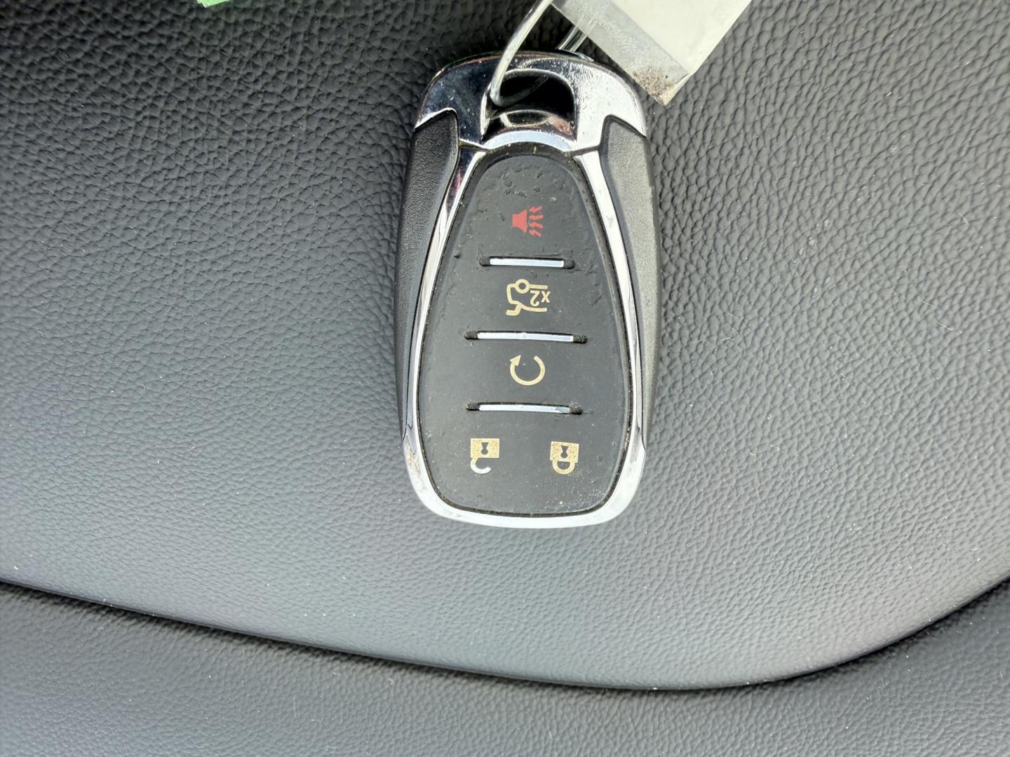 2017 Red /Black Chevrolet Cruze LT Auto (3G1BE5SM3HS) with an 1.4L I4 DOHC 16V TURBO engine, Automatic transmission, located at 547 E. Main St., Orwell, OH, 44076, (440) 437-5893, 41.535435, -80.847855 - Photo#42