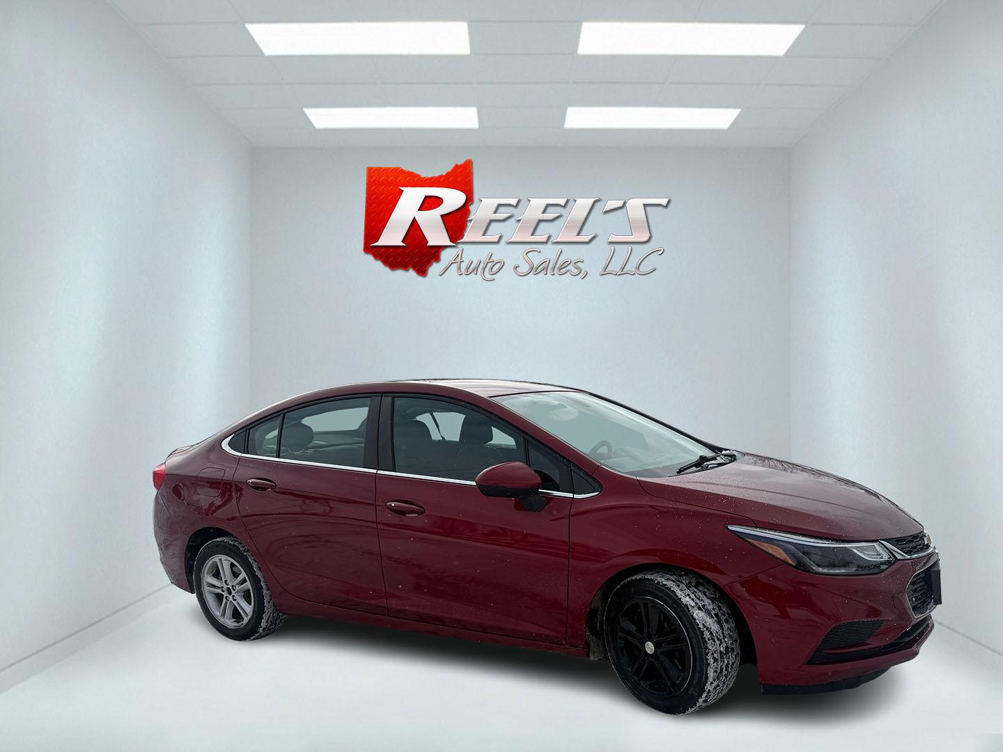 2017 Red /Black Chevrolet Cruze LT Auto (3G1BE5SM3HS) with an 1.4L I4 DOHC 16V TURBO engine, Automatic transmission, located at 547 E. Main St., Orwell, OH, 44076, (440) 437-5893, 41.535435, -80.847855 - Photo#19