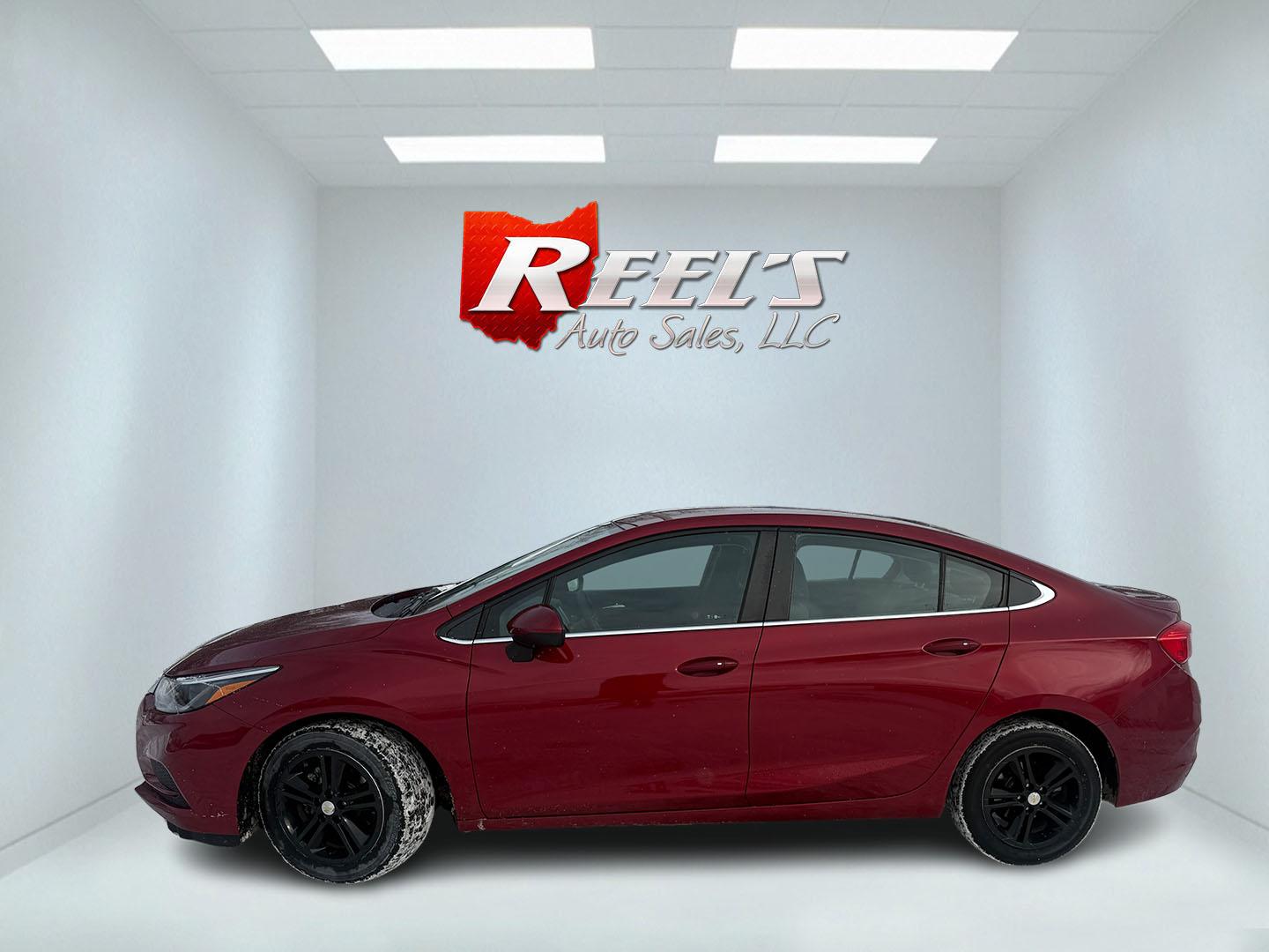 2017 Red /Black Chevrolet Cruze LT Auto (3G1BE5SM3HS) with an 1.4L I4 DOHC 16V TURBO engine, Automatic transmission, located at 547 E. Main St., Orwell, OH, 44076, (440) 437-5893, 41.535435, -80.847855 - Photo#27