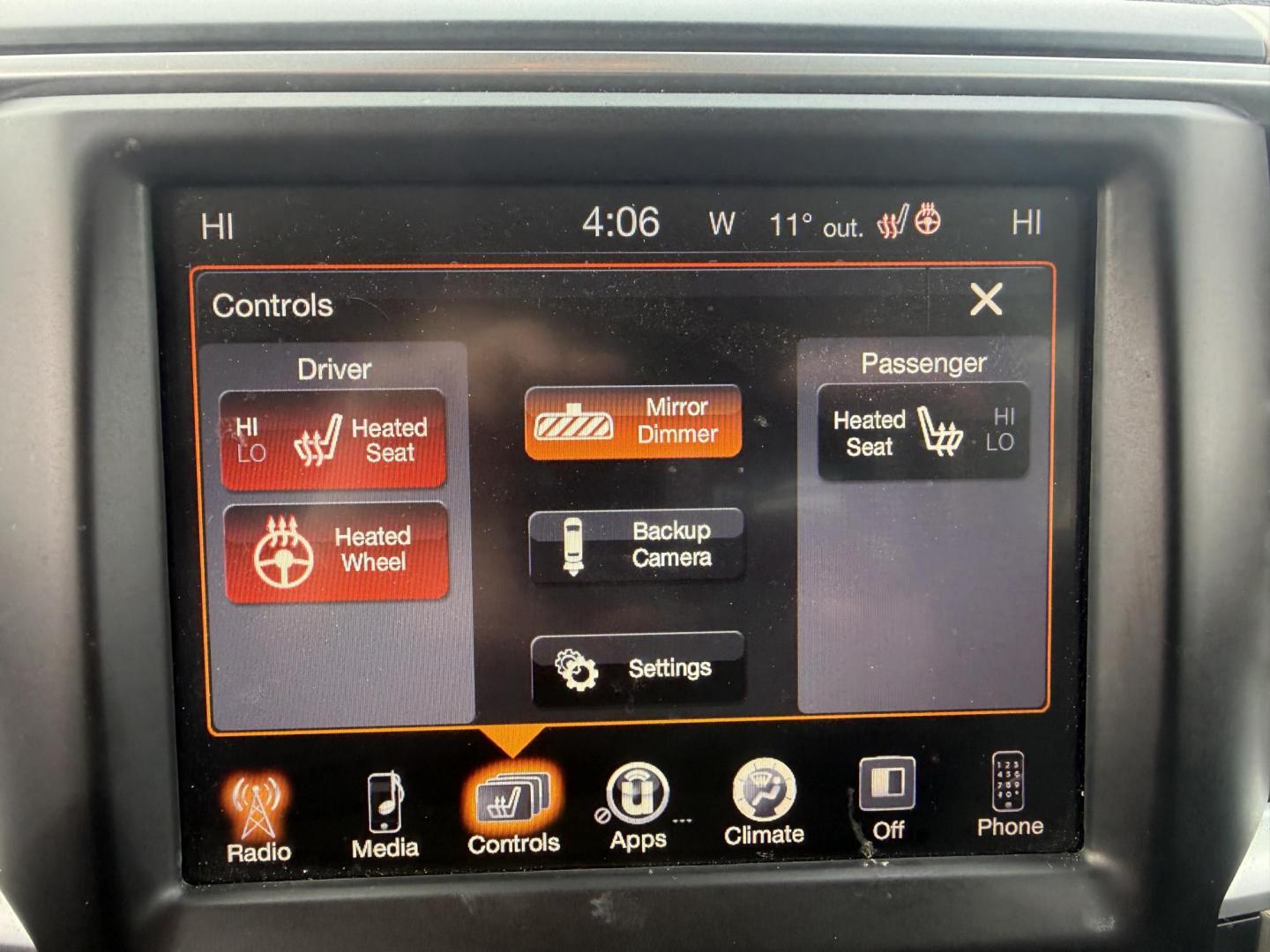 2017 Gray /Gray RAM 1500 Big Horn Crew Cab SWB 4WD (3C6RR7LT8HG) with an 5.7L V8 OHV 16V engine, Automatic transmission, located at 11115 Chardon Rd. , Chardon, OH, 44024, (440) 214-9705, 41.580246, -81.241943 - Photo#15