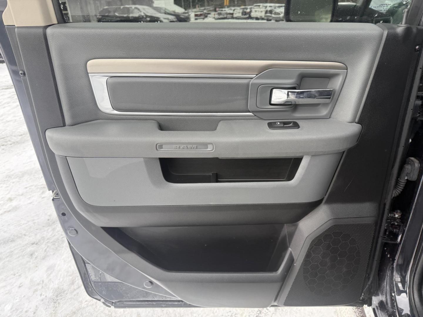 2017 Gray /Gray RAM 1500 Big Horn Crew Cab SWB 4WD (3C6RR7LT8HG) with an 5.7L V8 OHV 16V engine, Automatic transmission, located at 11115 Chardon Rd. , Chardon, OH, 44024, (440) 214-9705, 41.580246, -81.241943 - Photo#37