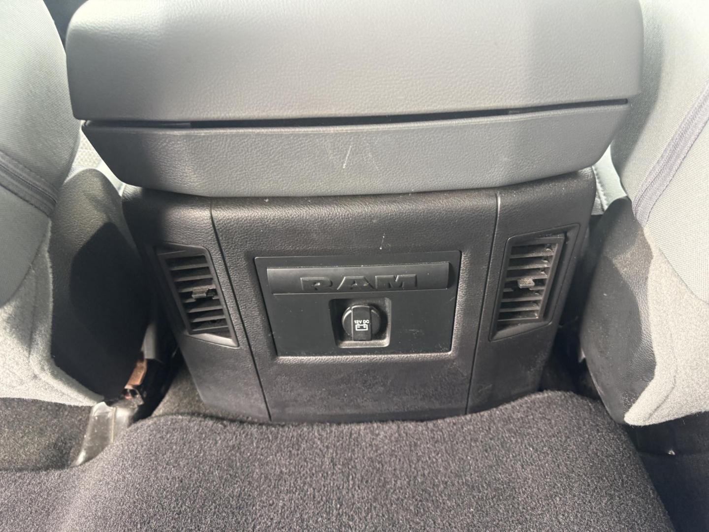 2017 Gray /Gray RAM 1500 Big Horn Crew Cab SWB 4WD (3C6RR7LT8HG) with an 5.7L V8 OHV 16V engine, Automatic transmission, located at 11115 Chardon Rd. , Chardon, OH, 44024, (440) 214-9705, 41.580246, -81.241943 - Photo#38