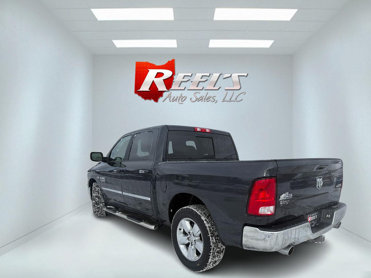 2017 Gray /Gray RAM 1500 Big Horn Crew Cab SWB 4WD (3C6RR7LT8HG) with an 5.7L V8 OHV 16V engine, Automatic transmission, located at 11115 Chardon Rd. , Chardon, OH, 44024, (440) 214-9705, 41.580246, -81.241943 - Photo#24