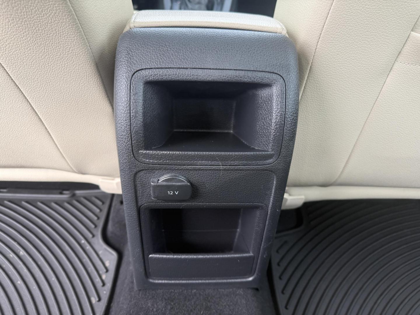 2017 White /Tan Volkswagen Jetta 1.4T SE 6A (3VWDB7AJXHM) with an 1.4L I4 DOHC 20V Turbo engine, Automatic transmission, located at 11115 Chardon Rd. , Chardon, OH, 44024, (440) 214-9705, 41.580246, -81.241943 - 2017 Volkswagen Jetta SE – Efficient Performance, Modern Safety, and Everyday Comfort Enjoy the perfect combination of sporty performance and premium features with this 2017 Volkswagen Jetta SE. Powered by an efficient 1.4L turbocharged I4 engine and a smooth 6-speed automatic transmission, thi - Photo#38