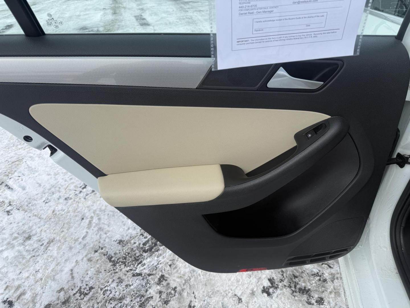 2017 White /Tan Volkswagen Jetta 1.4T SE 6A (3VWDB7AJXHM) with an 1.4L I4 DOHC 20V Turbo engine, Automatic transmission, located at 11115 Chardon Rd. , Chardon, OH, 44024, (440) 214-9705, 41.580246, -81.241943 - 2017 Volkswagen Jetta SE – Efficient Performance, Modern Safety, and Everyday Comfort Enjoy the perfect combination of sporty performance and premium features with this 2017 Volkswagen Jetta SE. Powered by an efficient 1.4L turbocharged I4 engine and a smooth 6-speed automatic transmission, thi - Photo#37