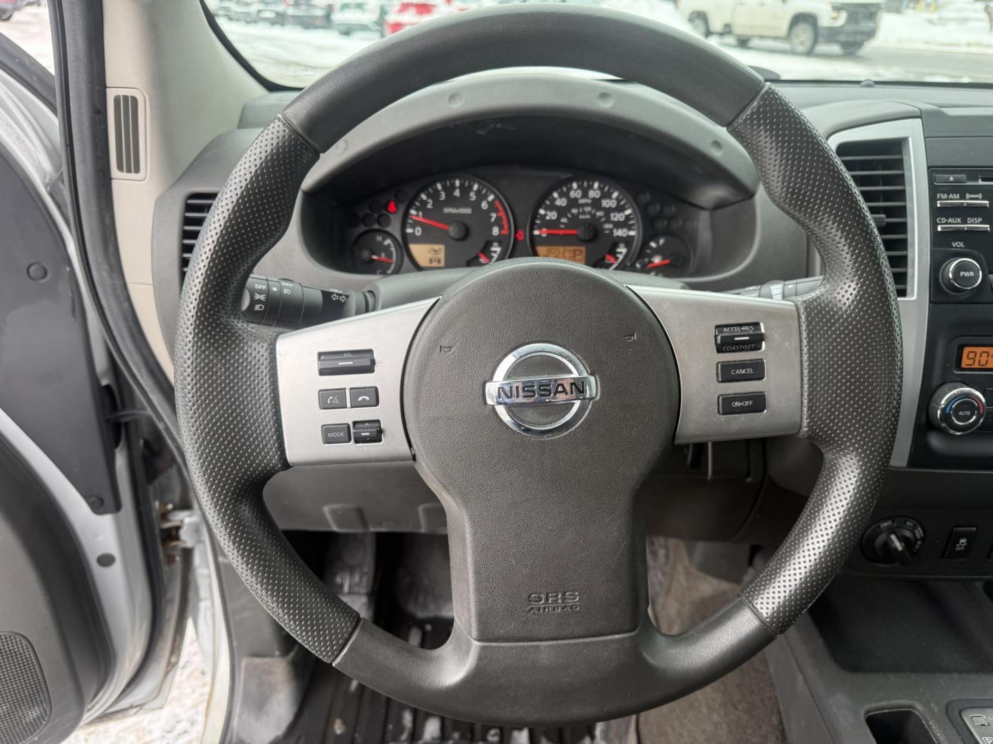 2013 Silver /Gray Nissan Frontier SV V6 King Cab 4WD (1N6AD0CW2DN) with an 4.0L V6 DOHC 24V engine, Automatic transmission, located at 11115 Chardon Rd. , Chardon, OH, 44024, (440) 214-9705, 41.580246, -81.241943 - 2013 Nissan Frontier SV King Cab 4WD – Rugged Capability, Reliable Performance, and Everyday Comfort Take on any job or adventure with this 2013 Nissan Frontier SV King Cab 4WD. Powered by a robust 4.0L V6 engine and 5-speed automatic transmission, this midsize truck offers a strong 6,300-pound - Photo#9
