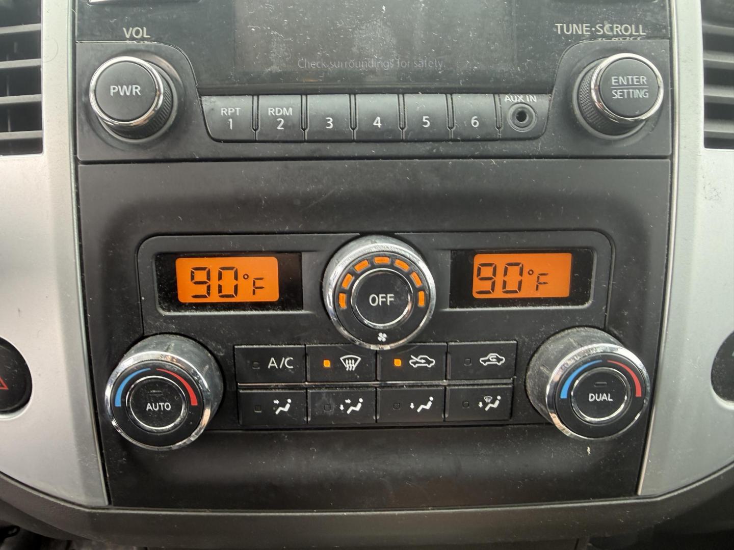 2013 Silver /Gray Nissan Frontier SV V6 King Cab 4WD (1N6AD0CW2DN) with an 4.0L V6 DOHC 24V engine, Automatic transmission, located at 11115 Chardon Rd. , Chardon, OH, 44024, (440) 214-9705, 41.580246, -81.241943 - 2013 Nissan Frontier SV King Cab 4WD – Rugged Capability, Reliable Performance, and Everyday Comfort Take on any job or adventure with this 2013 Nissan Frontier SV King Cab 4WD. Powered by a robust 4.0L V6 engine and 5-speed automatic transmission, this midsize truck offers a strong 6,300-pound - Photo#12