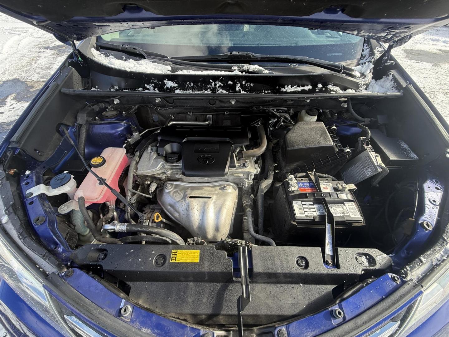 2014 Blue /Gray Toyota RAV4 Limited AWD (2T3DFREV2EW) with an 2.5L I4 DOHC 16V engine, Automatic transmission, located at 11115 Chardon Rd. , Chardon, OH, 44024, (440) 214-9705, 41.580246, -81.241943 - 2014 Toyota RAV4 Limited AWD – Sophisticated Comfort, Modern Safety, and Proven Reliability Experience the perfect mix of luxury, efficiency, and all-weather capability with this 2014 Toyota RAV4 Limited AWD. Powered by a fuel-efficient 2.5L I4 engine paired with a smooth 6-speed automatic tran - Photo#5