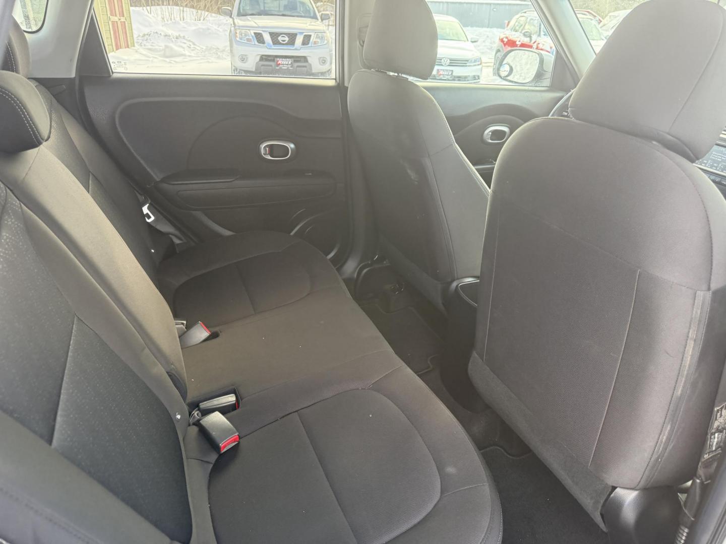 2017 Silver /Black Kia Soul (KNDJN2A23H7) with an 1.6L I4 DOHC 16V engine, 6 Speed Manual transmission, located at 11115 Chardon Rd. , Chardon, OH, 44024, (440) 214-9705, 41.580246, -81.241943 - Photo#33