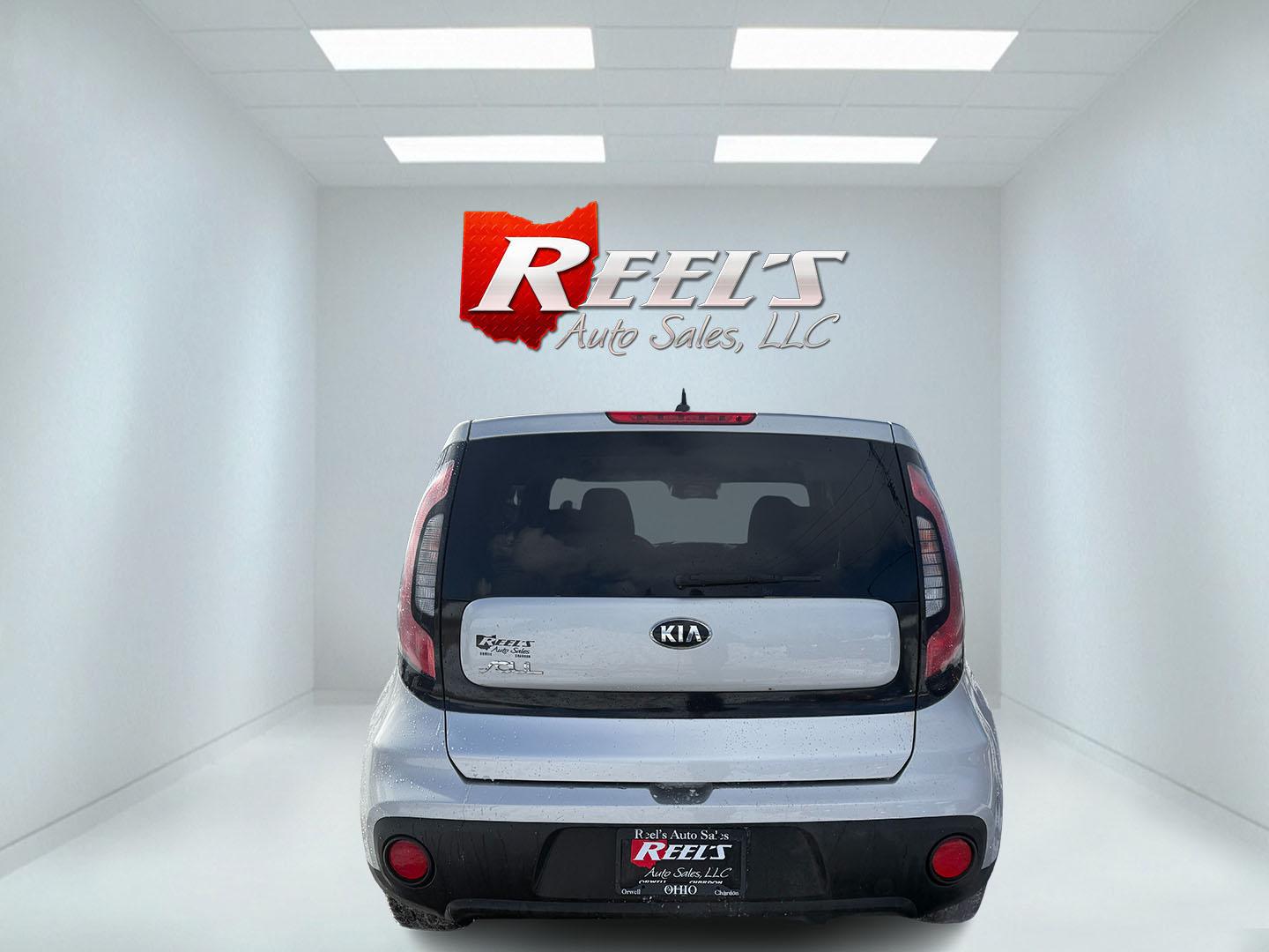 2017 Silver /Black Kia Soul (KNDJN2A23H7) with an 1.6L I4 DOHC 16V engine, 6 Speed Manual transmission, located at 11115 Chardon Rd. , Chardon, OH, 44024, (440) 214-9705, 41.580246, -81.241943 - Photo#18