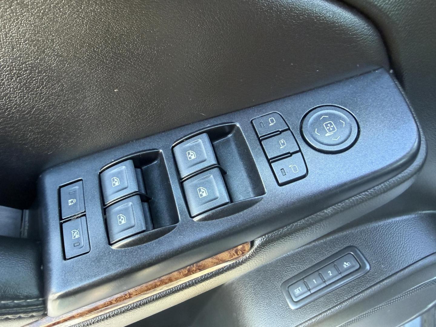 2018 Gray /Black Chevrolet Suburban Premier 4WD (1GNSKJKCXJR) with an 5.3L V8 OHV 16V engine, Automatic transmission, located at 547 E. Main St., Orwell, OH, 44076, (440) 437-5893, 41.535435, -80.847855 - 2018 Chevrolet Suburban Premier – Full-Size Luxury, Family Versatility, and Advanced Safety Travel in first-class comfort and confidence with this 2018 Chevrolet Suburban Premier. Powered by a robust 5.3L EcoTec3 V8 engine paired with a smooth 6-speed automatic transmission, 3.42 gearing, and a - Photo#40