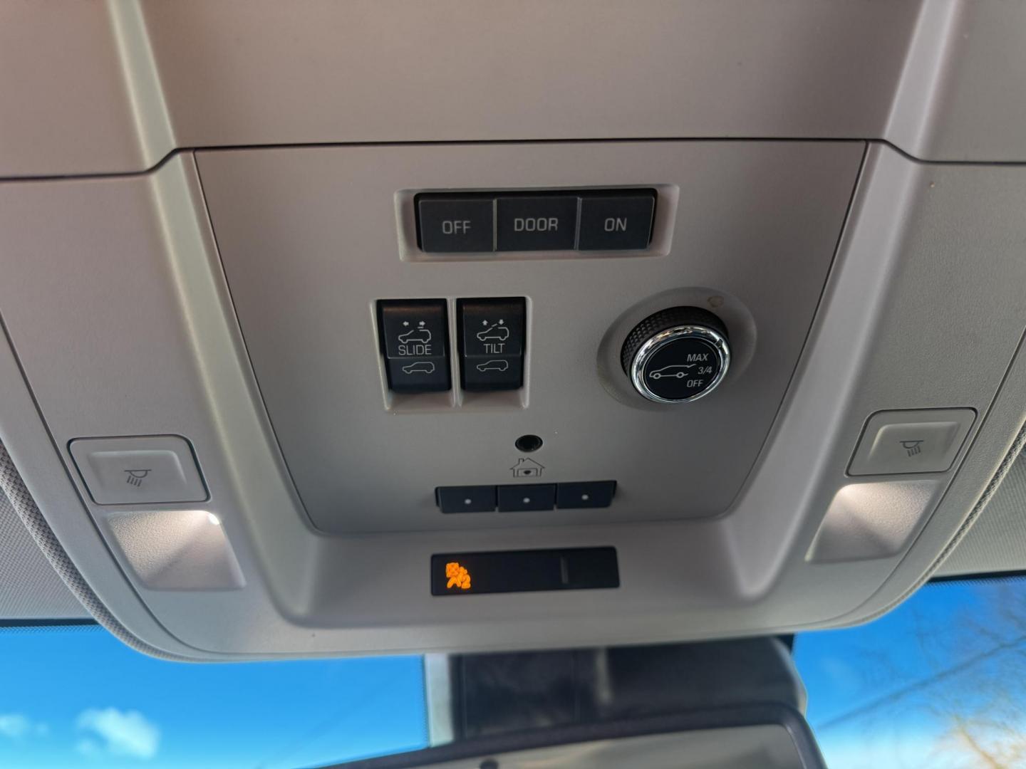 2018 Gray /Black Chevrolet Suburban Premier 4WD (1GNSKJKCXJR) with an 5.3L V8 OHV 16V engine, Automatic transmission, located at 547 E. Main St., Orwell, OH, 44076, (440) 437-5893, 41.535435, -80.847855 - 2018 Chevrolet Suburban Premier – Full-Size Luxury, Family Versatility, and Advanced Safety Travel in first-class comfort and confidence with this 2018 Chevrolet Suburban Premier. Powered by a robust 5.3L EcoTec3 V8 engine paired with a smooth 6-speed automatic transmission, 3.42 gearing, and a - Photo#44