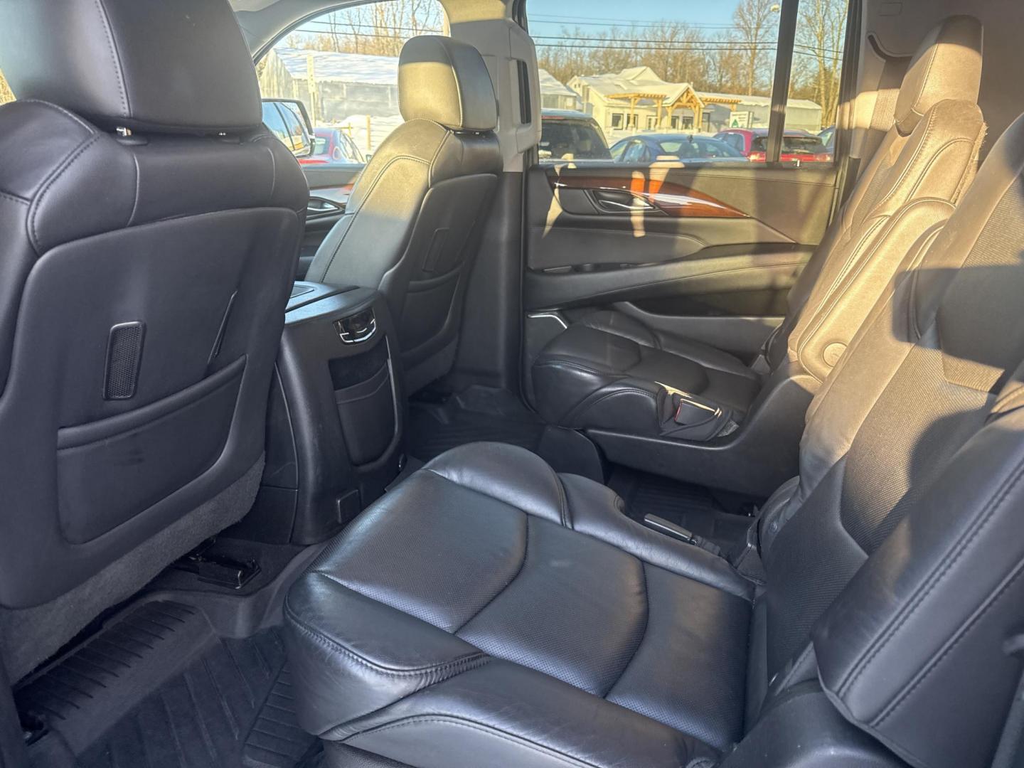 2018 Black /Black Cadillac Escalade ESV Luxury 4WD (1GYS4HKJ5JR) with an 6.2L V8 OHV 16V engine, Automatic transmission, located at 11115 Chardon Rd. , Chardon, OH, 44024, (440) 214-9705, 41.580246, -81.241943 - 2018 Cadillac Escalade Luxury ESV 4WD – Bold Power, Refined Luxury, and Advanced Safety Command the road in style with this 2018 Cadillac Escalade Luxury ESV 4WD. Beneath its iconic exterior lies a formidable 6.2L V8 engine paired with a 10-speed automatic transmission, delivering 420 HP and 46 - Photo#25