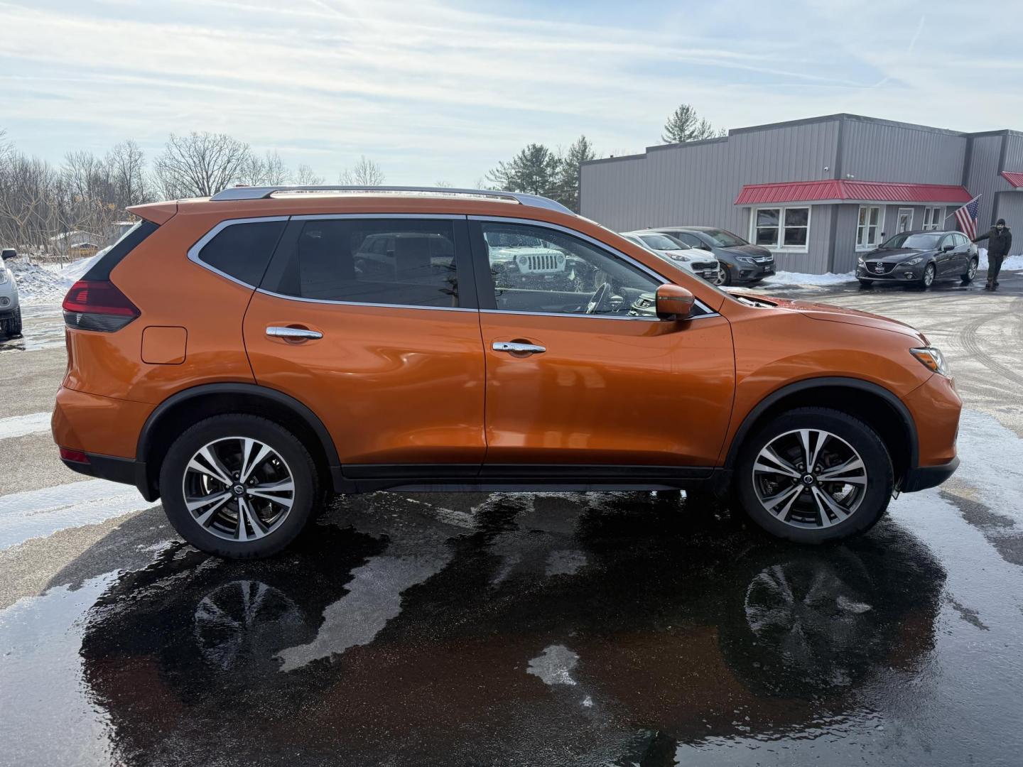 2020 Orange /Black Nissan Rogue SV AWD (JN8AT2MV5LW) with an 2.5L I4 DOHC 16V engine, Automatic transmission, located at 11115 Chardon Rd. , Chardon, OH, 44024, (440) 214-9705, 41.580246, -81.241943 - 2020 Nissan Rogue SV AWD – Modern Comfort, Efficient Performance, and Advanced Safety Step into versatility and innovation with this 2020 Nissan Rogue SV AWD. Driven by a fuel-efficient 2.5L I4 engine, this SUV offers both Sport and ECO modes for a personalized driving experience and delivers a - Photo#17