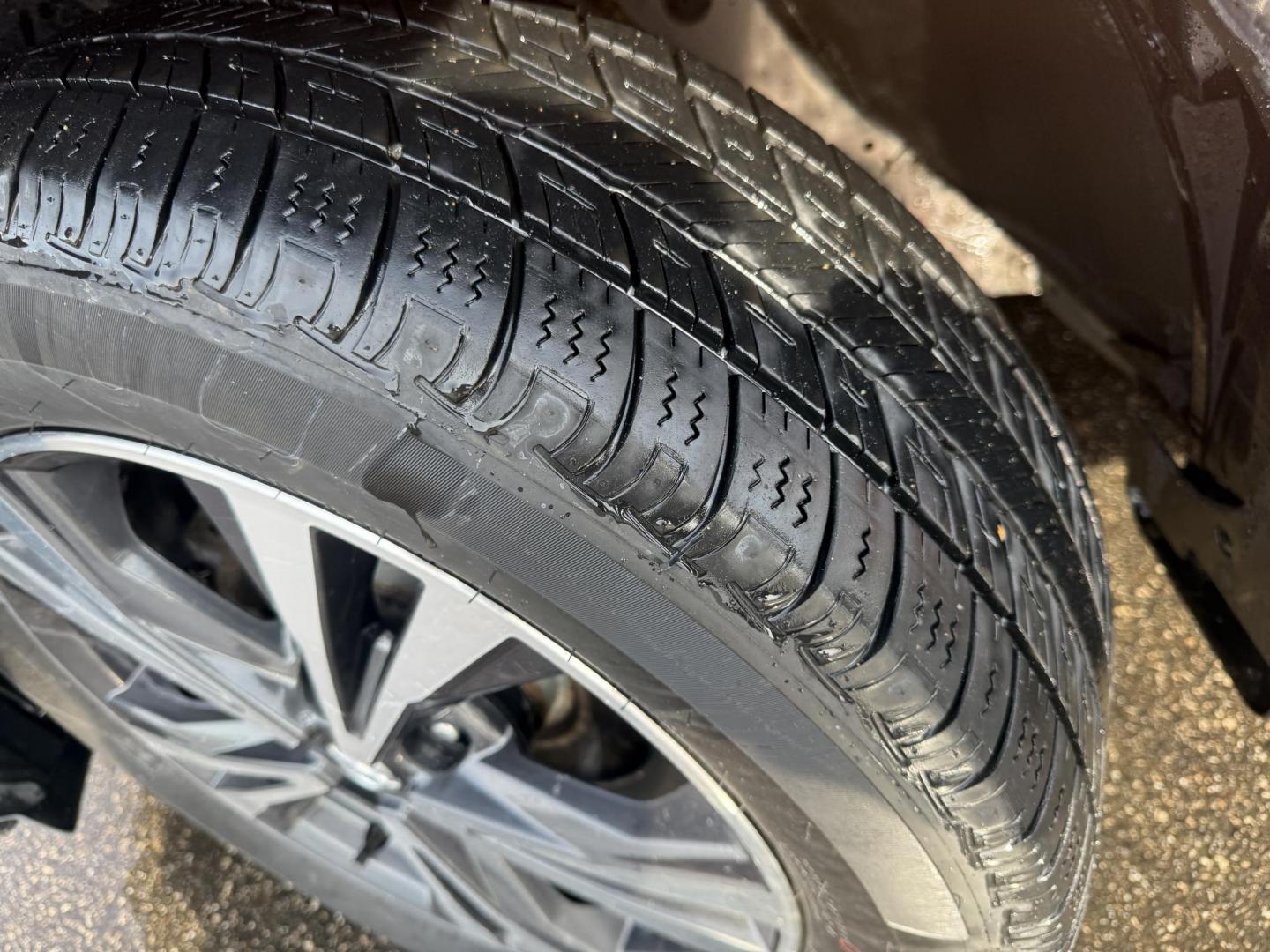 2020 Orange /Black Nissan Rogue SV AWD (JN8AT2MV5LW) with an 2.5L I4 DOHC 16V engine, Automatic transmission, located at 11115 Chardon Rd. , Chardon, OH, 44024, (440) 214-9705, 41.580246, -81.241943 - 2020 Nissan Rogue SV AWD – Modern Comfort, Efficient Performance, and Advanced Safety Step into versatility and innovation with this 2020 Nissan Rogue SV AWD. Driven by a fuel-efficient 2.5L I4 engine, this SUV offers both Sport and ECO modes for a personalized driving experience and delivers a - Photo#32