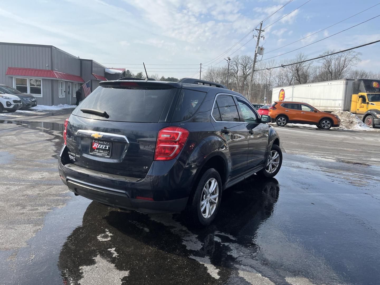 2017 Blue /Black Chevrolet Equinox LT AWD (2GNFLFEK3H6) with an 2.4L I4 DOHC 16V engine, Automatic transmission, located at 11115 Chardon Rd. , Chardon, OH, 44024, (440) 214-9705, 41.580246, -81.241943 - 2017 Chevrolet Equinox LT AWD – Efficient, Comfortable, and Loaded with Modern Features Discover versatility and comfort in this 2017 Chevrolet Equinox LT AWD. Powered by a reliable 2.4L EcoTec I4 engine paired with a smooth 6-speed automatic transmission, this SUV delivers impressive fuel effi - Photo#6