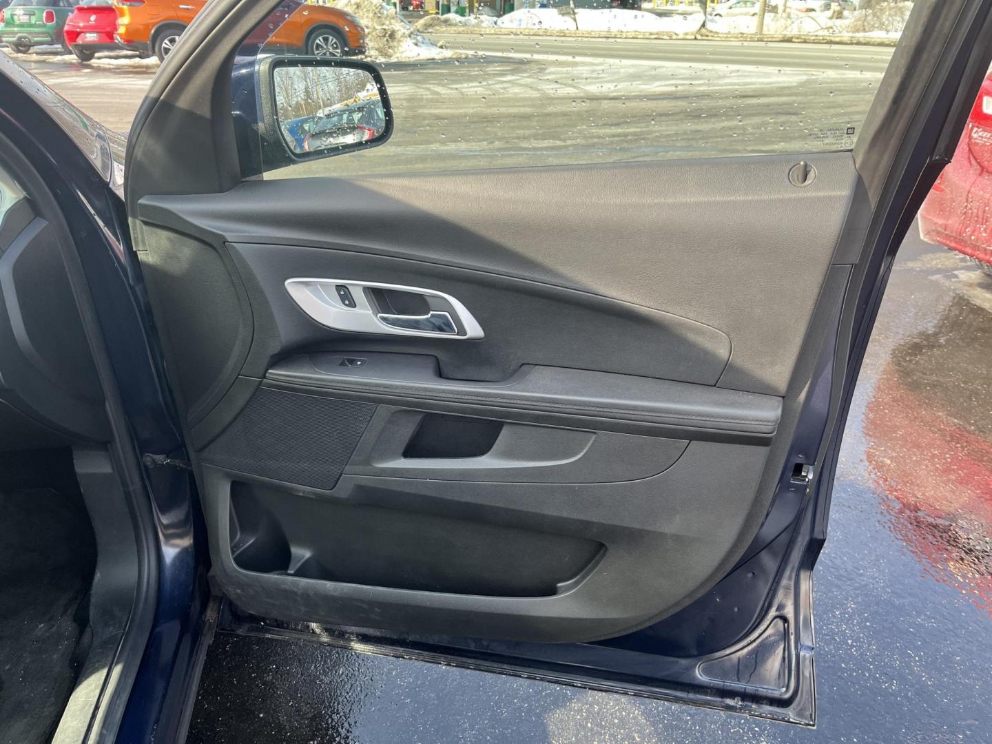 2017 Blue /Black Chevrolet Equinox LT AWD (2GNFLFEK3H6) with an 2.4L I4 DOHC 16V engine, Automatic transmission, located at 11115 Chardon Rd. , Chardon, OH, 44024, (440) 214-9705, 41.580246, -81.241943 - 2017 Chevrolet Equinox LT AWD – Efficient, Comfortable, and Loaded with Modern Features Discover versatility and comfort in this 2017 Chevrolet Equinox LT AWD. Powered by a reliable 2.4L EcoTec I4 engine paired with a smooth 6-speed automatic transmission, this SUV delivers impressive fuel effi - Photo#33