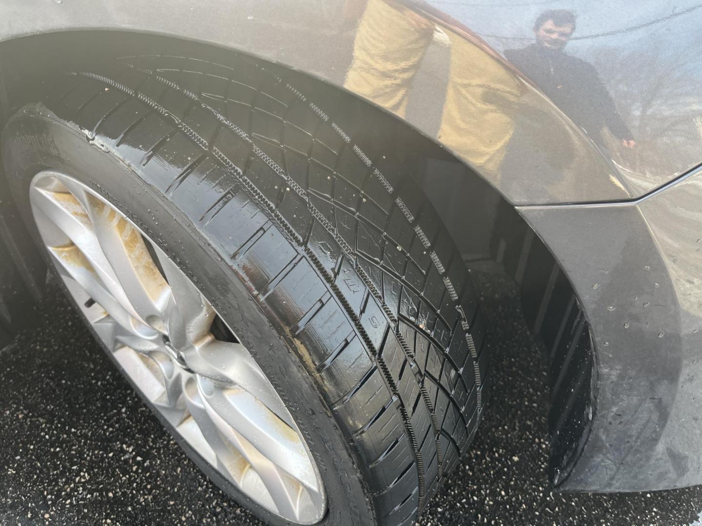 2014 Gray /Black Mazda MAZDA3 s Touring 5-Door (JM1BM1L32E1) with an 2.5L I4 DOHC 16V engine, Automatic transmission, located at 11115 Chardon Rd. , Chardon, OH, 44024, (440) 214-9705, 41.580246, -81.241943 - 2014 Mazda Mazda 3 Touring Hatchback – Stylish, Efficient, and Fully Equipped Experience sporty sophistication and outstanding fuel economy with this 2014 Mazda Mazda 3 Touring Hatchback. Powered by a responsive 2.5L I4 engine coupled with a smooth 6-speed automatic transmission, this hatchback - Photo#2