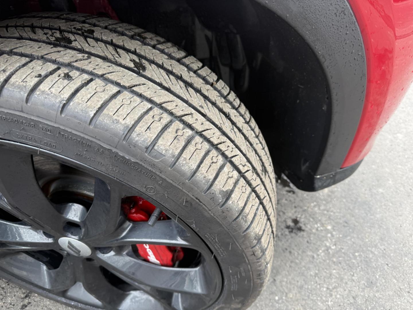 2024 Red /Black Dodge Hornet GT Plus AWD (ZACNDFAN6R3) with an 2.0L I4 DOHC 16V Turbo engine, Automatic transmission, located at 547 E. Main St., Orwell, OH, 44076, (440) 437-5893, 41.535435, -80.847855 - BOOM! Get ready to fall in love with this incredible 2024 Dodge Hornet GT Plus AWD – it's pure excitement wrapped in one amazing package! This beauty is powered by a thrilling 2.0L Turbocharged Hurricane I4 engine delivering 268 horsepower and 295 lb-ft of torque for instant grin-inducing acceler - Photo#4