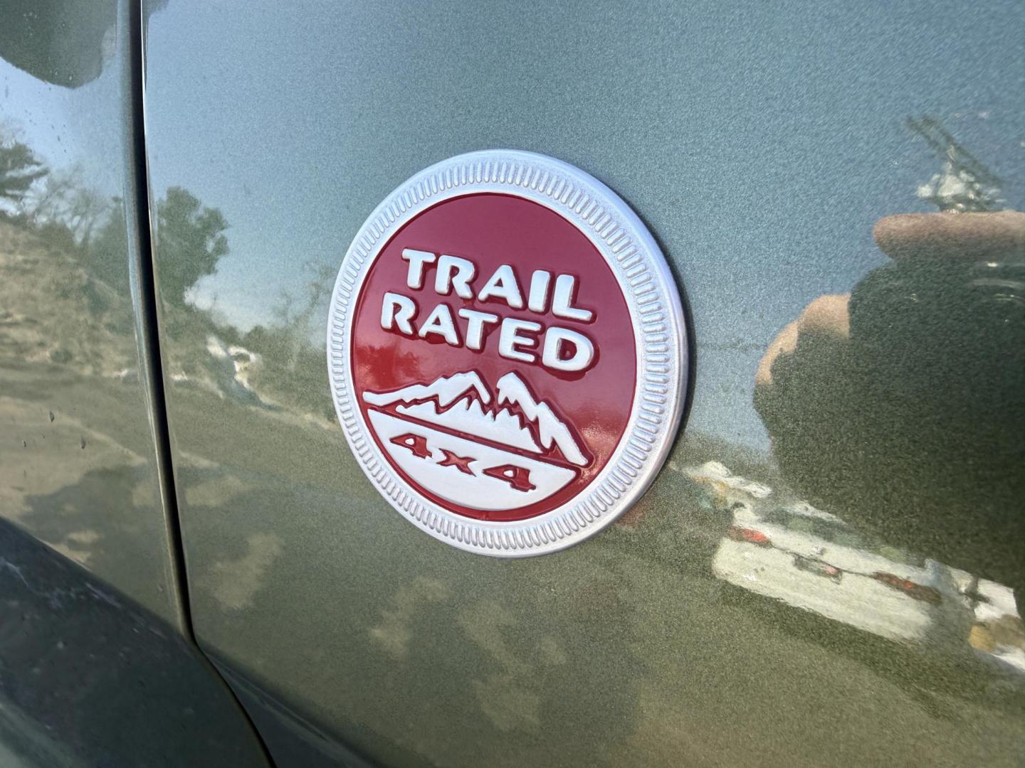 2020 Green /Black Jeep Grand Cherokee Trailhawk 4WD (1C4RJFLT2LC) with an 5.7L V8 OHV 16V engine, Automatic transmission, located at 11115 Chardon Rd. , Chardon, OH, 44024, (440) 214-9705, 41.580246, -81.241943 - This 2020 Jeep Grand Cherokee Trailhawk is a BEAST ready to dominate the road – built tough, loaded with luxury, and absolutely packed with premium features! Under the hood roars a powerful 5.7L HEMI V8 paired with an 8-speed automatic transmission and the legendary Quadra-Drive II 4WD system wit - Photo#6