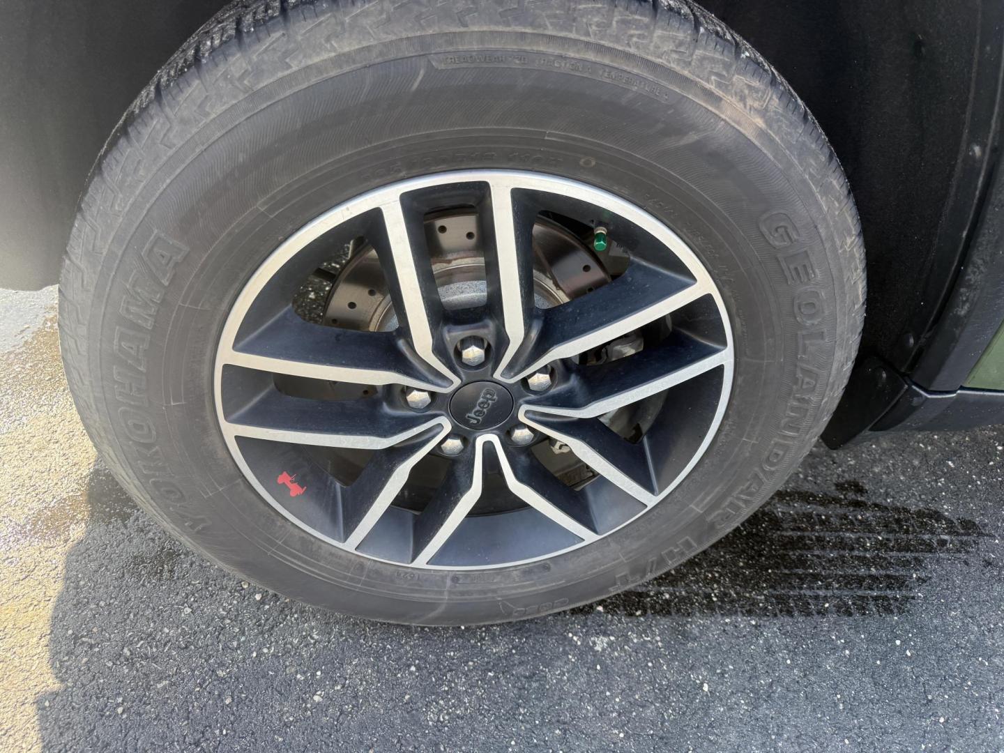 2020 Green /Black Jeep Grand Cherokee Trailhawk 4WD (1C4RJFLT2LC) with an 5.7L V8 OHV 16V engine, Automatic transmission, located at 11115 Chardon Rd. , Chardon, OH, 44024, (440) 214-9705, 41.580246, -81.241943 - This 2020 Jeep Grand Cherokee Trailhawk is a BEAST ready to dominate the road – built tough, loaded with luxury, and absolutely packed with premium features! Under the hood roars a powerful 5.7L HEMI V8 paired with an 8-speed automatic transmission and the legendary Quadra-Drive II 4WD system wit - Photo#29