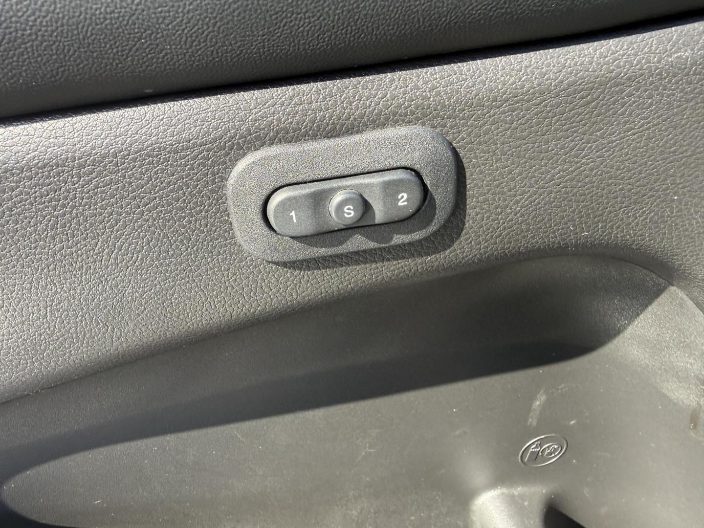 2020 Green /Black Jeep Grand Cherokee Trailhawk 4WD (1C4RJFLT2LC) with an 5.7L V8 OHV 16V engine, Automatic transmission, located at 11115 Chardon Rd. , Chardon, OH, 44024, (440) 214-9705, 41.580246, -81.241943 - This 2020 Jeep Grand Cherokee Trailhawk is a BEAST ready to dominate the road – built tough, loaded with luxury, and absolutely packed with premium features! Under the hood roars a powerful 5.7L HEMI V8 paired with an 8-speed automatic transmission and the legendary Quadra-Drive II 4WD system wit - Photo#10