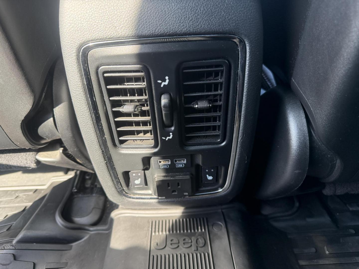 2020 Green /Black Jeep Grand Cherokee Trailhawk 4WD (1C4RJFLT2LC) with an 5.7L V8 OHV 16V engine, Automatic transmission, located at 11115 Chardon Rd. , Chardon, OH, 44024, (440) 214-9705, 41.580246, -81.241943 - This 2020 Jeep Grand Cherokee Trailhawk is a BEAST ready to dominate the road – built tough, loaded with luxury, and absolutely packed with premium features! Under the hood roars a powerful 5.7L HEMI V8 paired with an 8-speed automatic transmission and the legendary Quadra-Drive II 4WD system wit - Photo#25