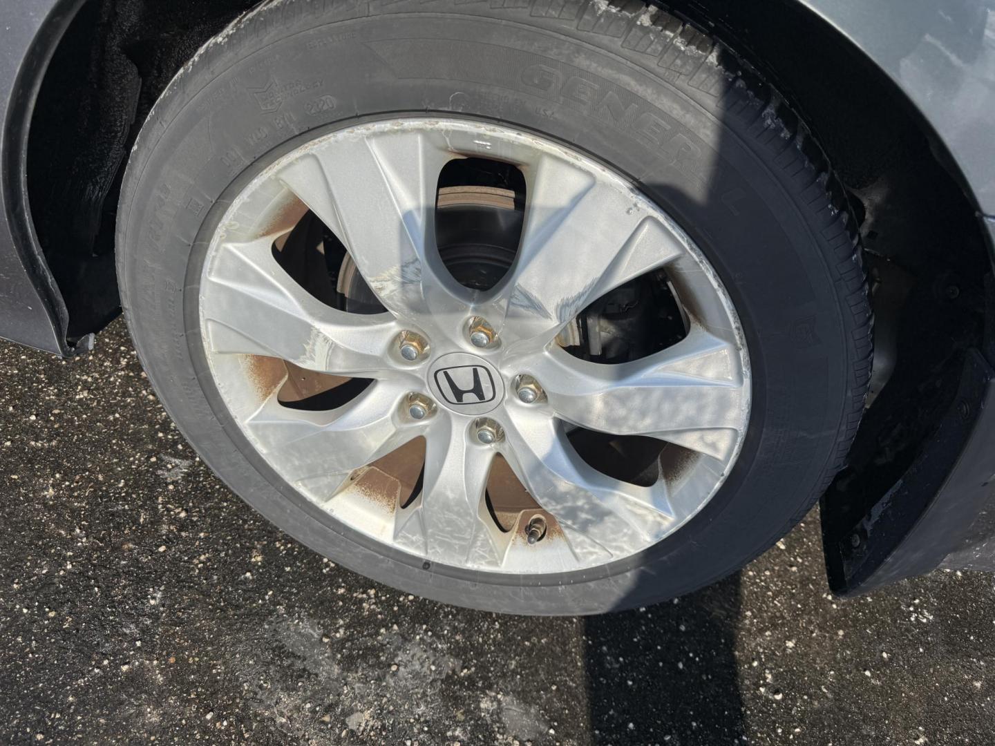 2010 Gray /Gray Honda Accord EX-L V-6 Sedan AT (1HGCP3F8XAA) with an 3.5L V6 SOHC 24V engine, Automatic transmission, located at 11115 Chardon Rd. , Chardon, OH, 44024, (440) 214-9705, 41.580246, -81.241943 - This 2010 Honda Accord EX-L with the powerhouse 3.5L V6 V-TEC engine is the perfect blend of thrilling performance, legendary reliability, and loaded luxury – and it’s only got 69K miles on the clock! Feel the rush from that smooth 5-speed automatic transmission delivering effortless power, whi - Photo#24