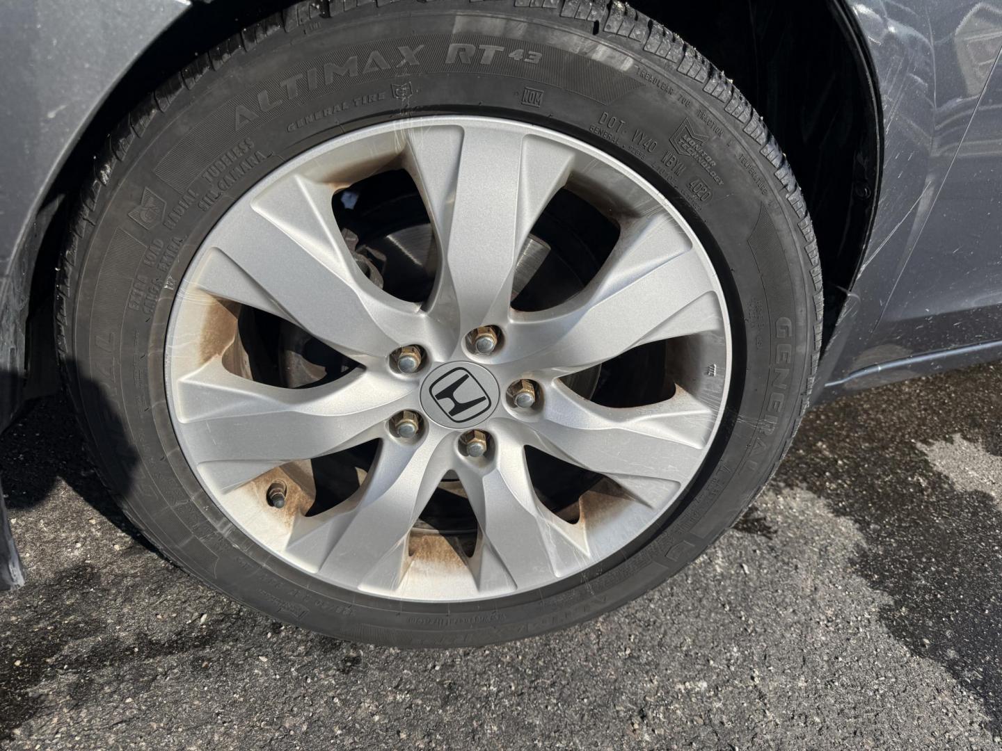 2010 Gray /Gray Honda Accord EX-L V-6 Sedan AT (1HGCP3F8XAA) with an 3.5L V6 SOHC 24V engine, Automatic transmission, located at 11115 Chardon Rd. , Chardon, OH, 44024, (440) 214-9705, 41.580246, -81.241943 - This 2010 Honda Accord EX-L with the powerhouse 3.5L V6 V-TEC engine is the perfect blend of thrilling performance, legendary reliability, and loaded luxury – and it’s only got 69K miles on the clock! Feel the rush from that smooth 5-speed automatic transmission delivering effortless power, whi - Photo#26