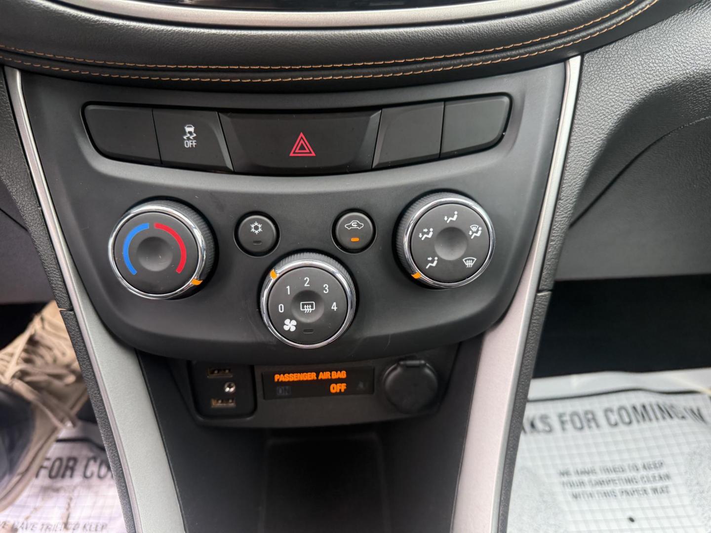 2017 White /Black Chevrolet Trax LT AWD (3GNCJPSB7HL) with an 1.4L I4 DOHC 16V TURBO engine, Automatic transmission, located at 547 E. Main St., Orwell, OH, 44076, (440) 437-5893, 41.535435, -80.847855 - 2017 Chevrolet Trax LT AWD – Turbo Fun, All-Weather Grip, and Loaded with Everyday Winners! This zippy 2017 Chevrolet Trax LT AWD is the perfect compact crossover that punches way above its weight! Powered by a lively 1.4L Turbocharged EcoTec I4 engine paired with a smooth 6-speed automatic trans - Photo#15