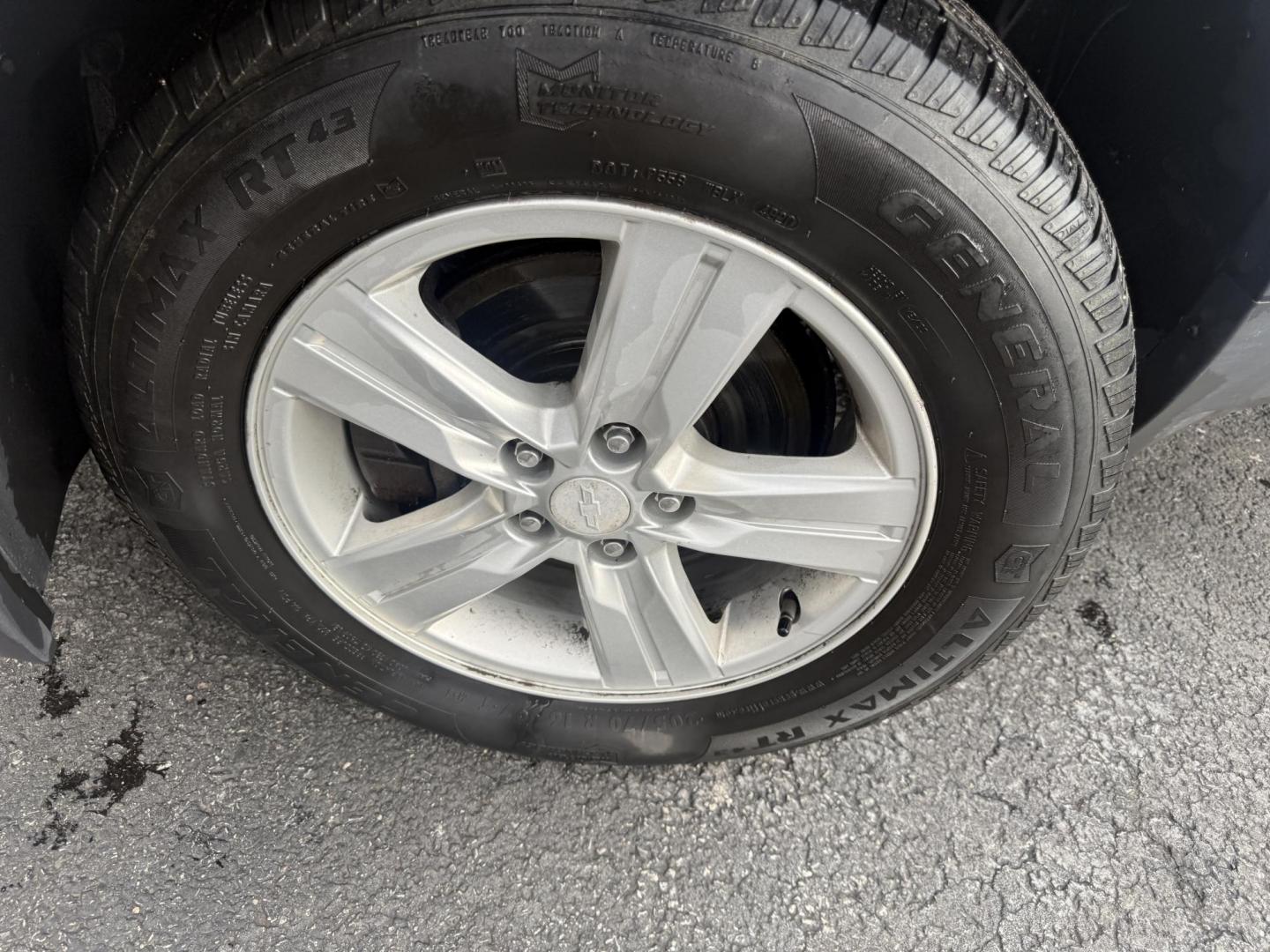 2017 White /Black Chevrolet Trax LT AWD (3GNCJPSB7HL) with an 1.4L I4 DOHC 16V TURBO engine, Automatic transmission, located at 547 E. Main St., Orwell, OH, 44076, (440) 437-5893, 41.535435, -80.847855 - 2017 Chevrolet Trax LT AWD – Turbo Fun, All-Weather Grip, and Loaded with Everyday Winners! This zippy 2017 Chevrolet Trax LT AWD is the perfect compact crossover that punches way above its weight! Powered by a lively 1.4L Turbocharged EcoTec I4 engine paired with a smooth 6-speed automatic trans - Photo#33