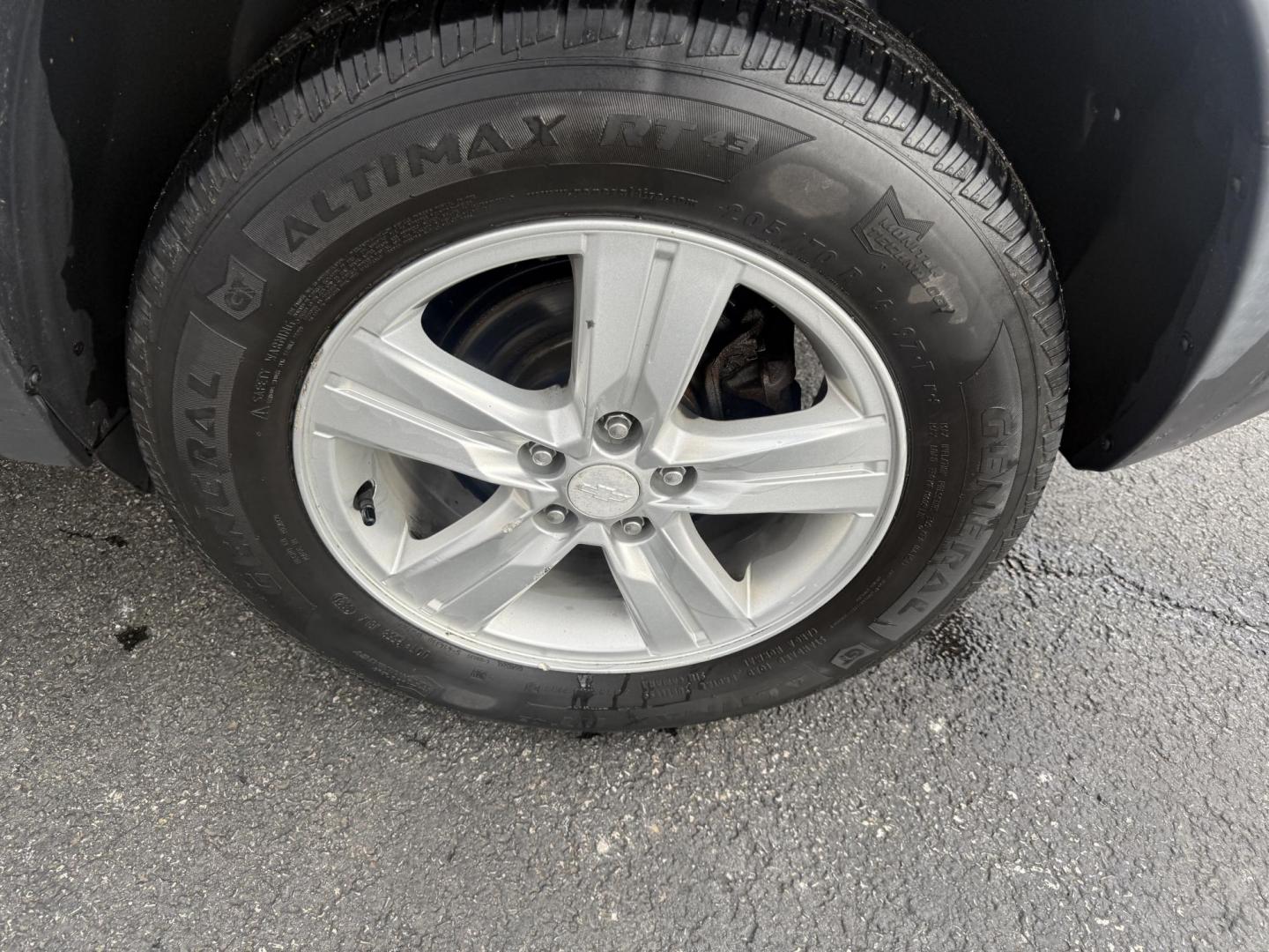 2017 White /Black Chevrolet Trax LT AWD (3GNCJPSB7HL) with an 1.4L I4 DOHC 16V TURBO engine, Automatic transmission, located at 547 E. Main St., Orwell, OH, 44076, (440) 437-5893, 41.535435, -80.847855 - 2017 Chevrolet Trax LT AWD – Turbo Fun, All-Weather Grip, and Loaded with Everyday Winners! This zippy 2017 Chevrolet Trax LT AWD is the perfect compact crossover that punches way above its weight! Powered by a lively 1.4L Turbocharged EcoTec I4 engine paired with a smooth 6-speed automatic trans - Photo#31