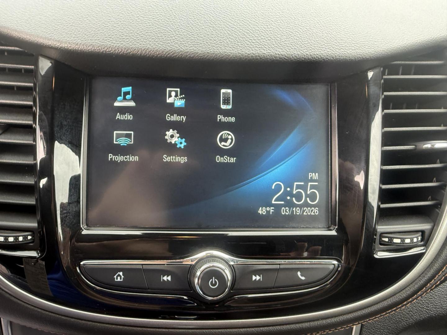 2017 White /Black Chevrolet Trax LT AWD (3GNCJPSB7HL) with an 1.4L I4 DOHC 16V TURBO engine, Automatic transmission, located at 547 E. Main St., Orwell, OH, 44076, (440) 437-5893, 41.535435, -80.847855 - 2017 Chevrolet Trax LT AWD – Turbo Fun, All-Weather Grip, and Loaded with Everyday Winners! This zippy 2017 Chevrolet Trax LT AWD is the perfect compact crossover that punches way above its weight! Powered by a lively 1.4L Turbocharged EcoTec I4 engine paired with a smooth 6-speed automatic trans - Photo#14