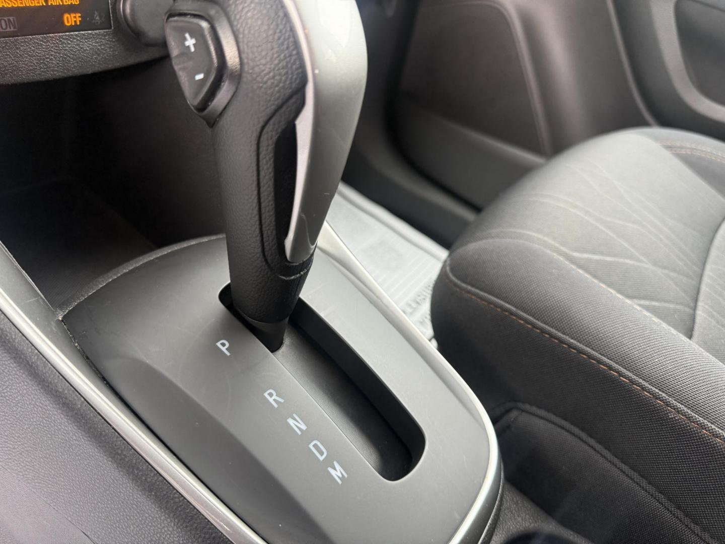 2017 White /Black Chevrolet Trax LT AWD (3GNCJPSB7HL) with an 1.4L I4 DOHC 16V TURBO engine, Automatic transmission, located at 547 E. Main St., Orwell, OH, 44076, (440) 437-5893, 41.535435, -80.847855 - 2017 Chevrolet Trax LT AWD – Turbo Fun, All-Weather Grip, and Loaded with Everyday Winners! This zippy 2017 Chevrolet Trax LT AWD is the perfect compact crossover that punches way above its weight! Powered by a lively 1.4L Turbocharged EcoTec I4 engine paired with a smooth 6-speed automatic trans - Photo#18