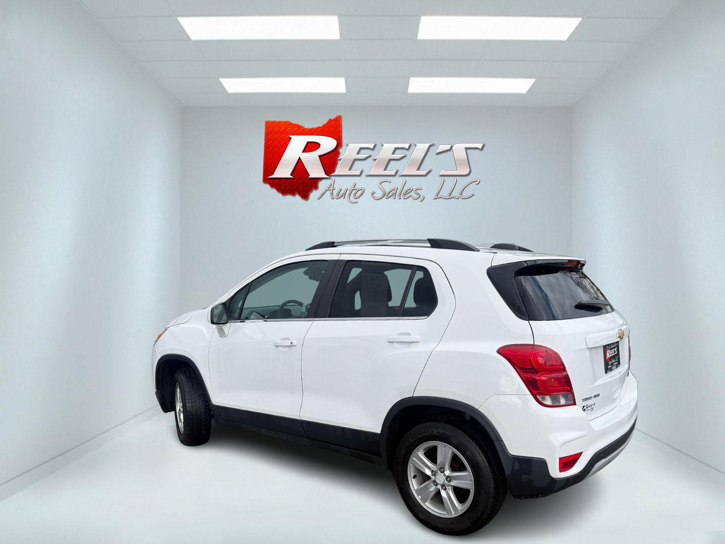 2017 White /Black Chevrolet Trax LT AWD (3GNCJPSB7HL) with an 1.4L I4 DOHC 16V TURBO engine, Automatic transmission, located at 547 E. Main St., Orwell, OH, 44076, (440) 437-5893, 41.535435, -80.847855 - 2017 Chevrolet Trax LT AWD – Turbo Fun, All-Weather Grip, and Loaded with Everyday Winners! This zippy 2017 Chevrolet Trax LT AWD is the perfect compact crossover that punches way above its weight! Powered by a lively 1.4L Turbocharged EcoTec I4 engine paired with a smooth 6-speed automatic trans - Photo#30